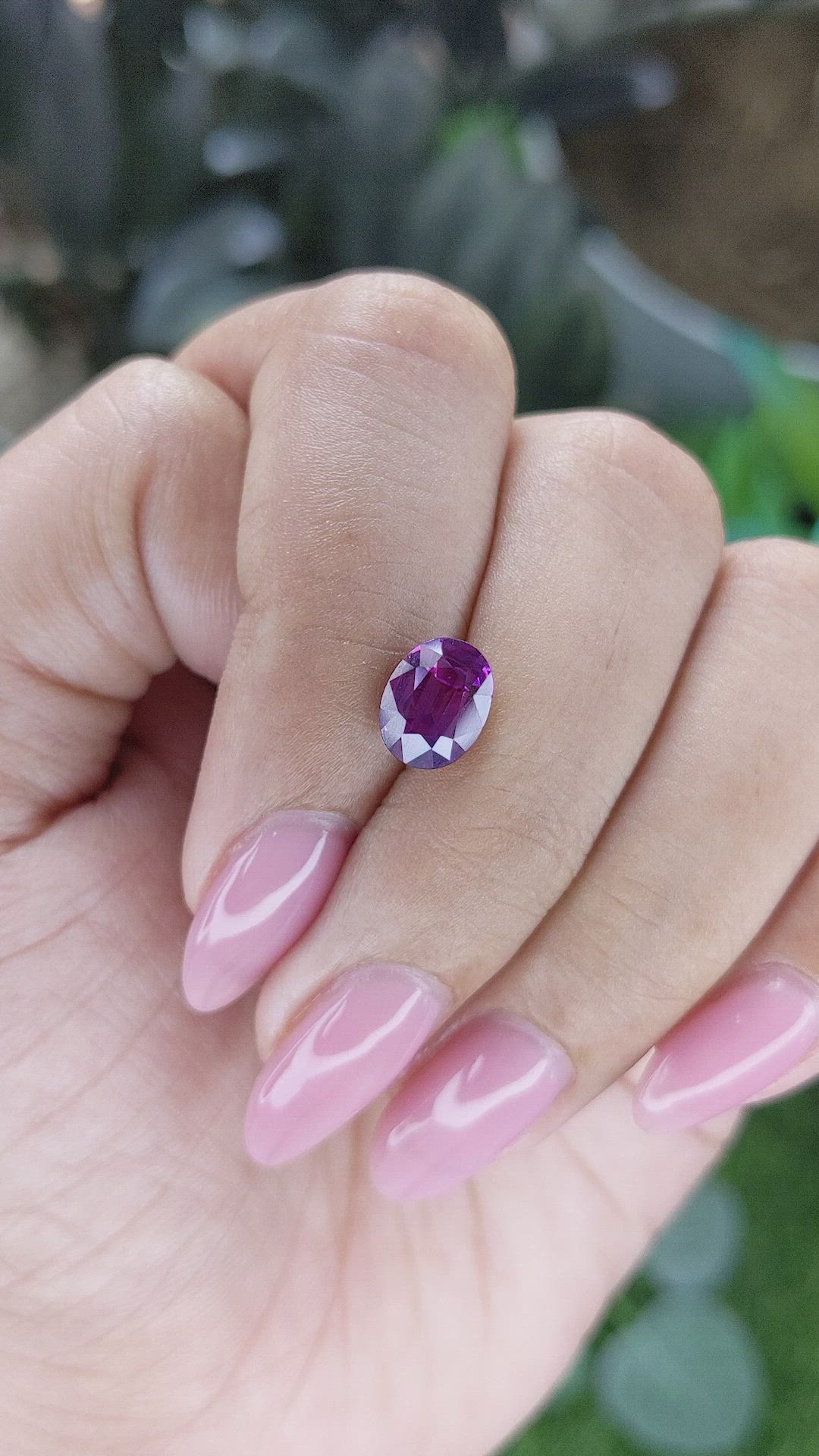 2.02 Ct. Purplish Pink Sapphire from Ceylon (Sri Lanka) Size Video