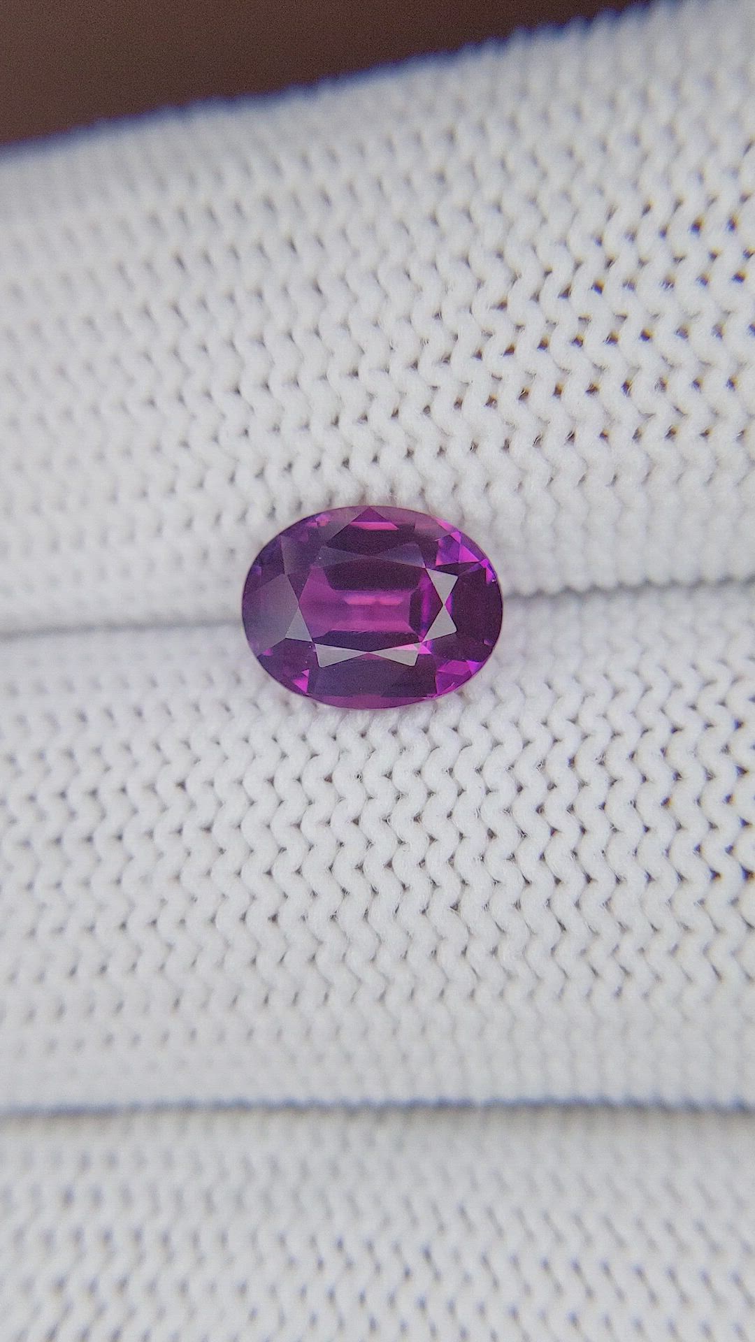 2.02 Ct. Purplish Pink Sapphire from Ceylon (Sri Lanka) Size Video