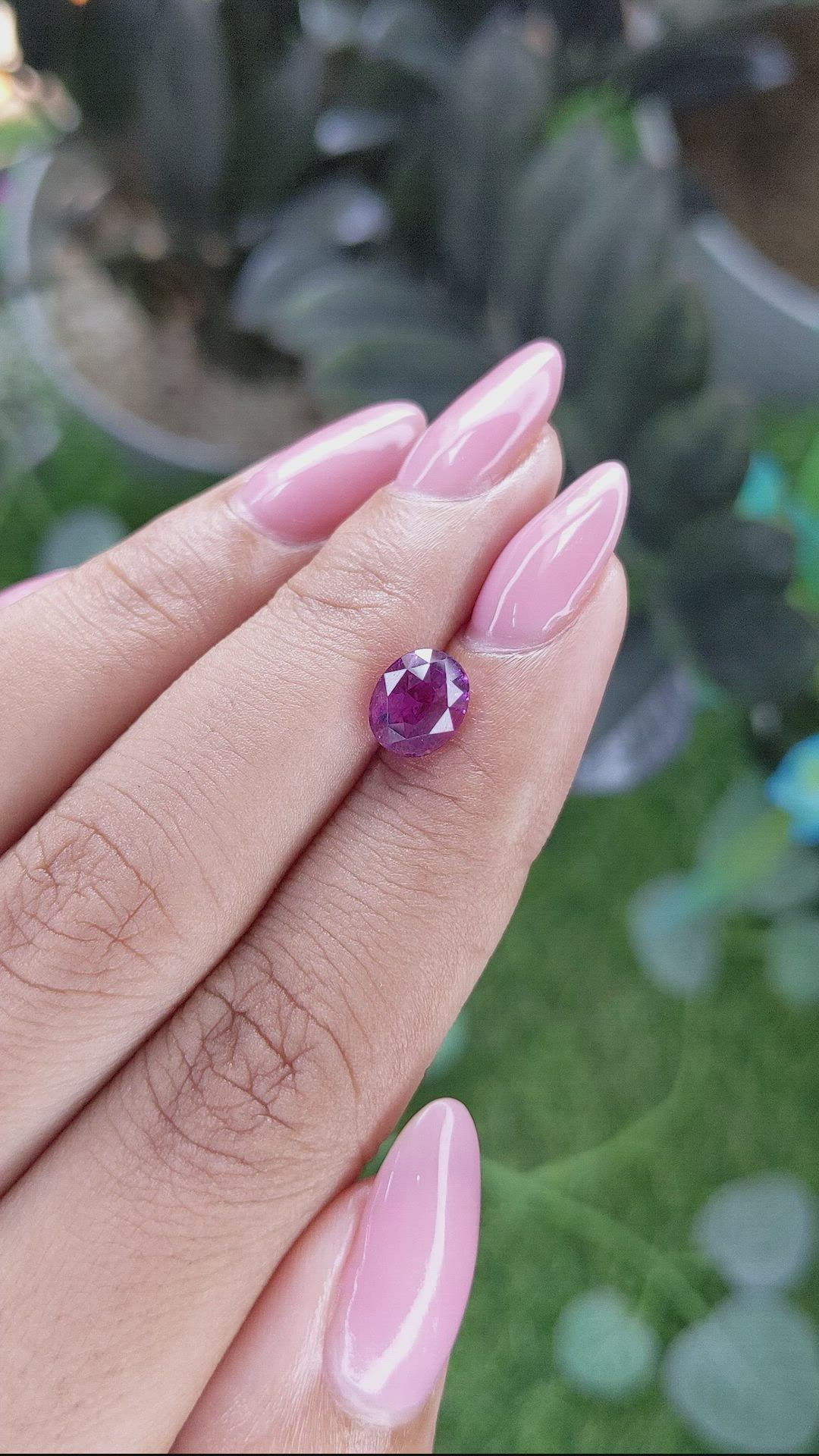 2.02 Ct. Purplish Pink Sapphire from Ceylon (Sri Lanka) Size Video