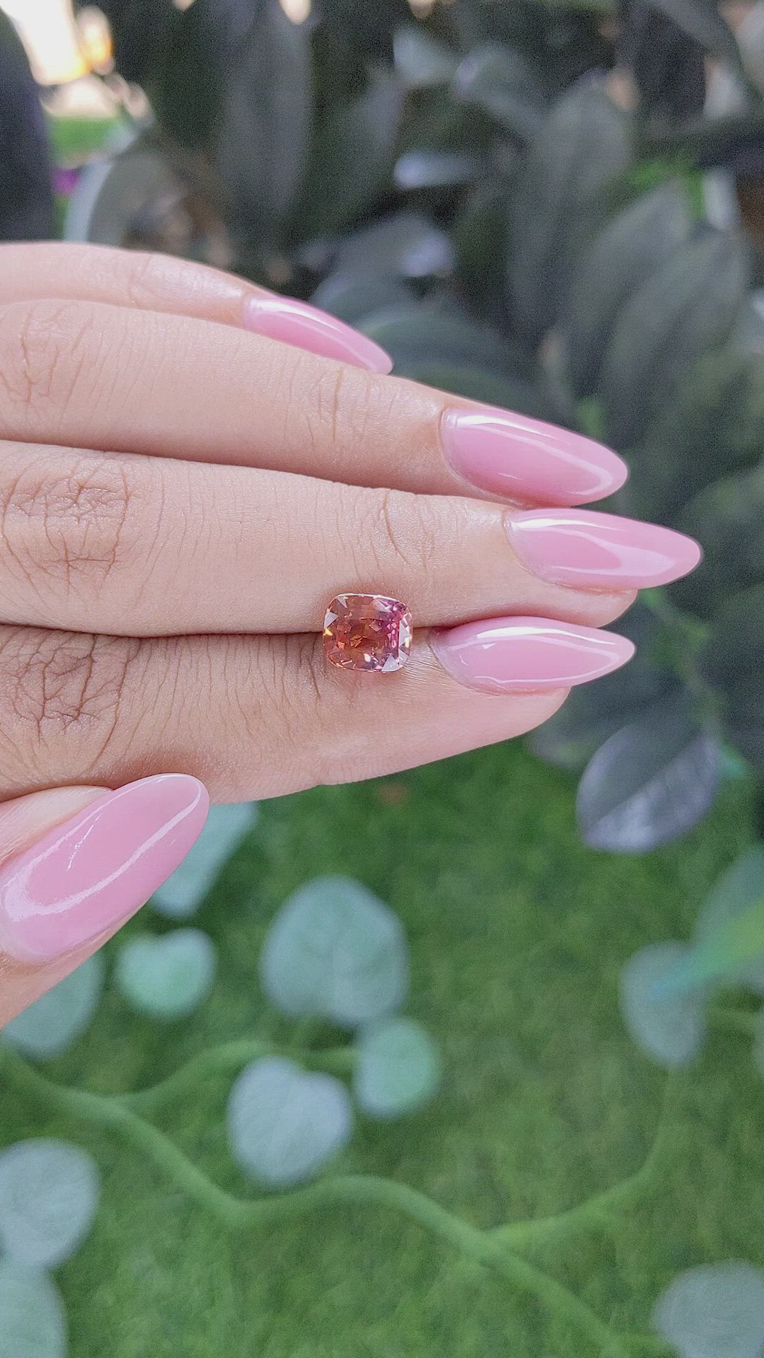 2.04 Ct. Padparadscha Sapphire from Ceylon (Sri Lanka) Size Video