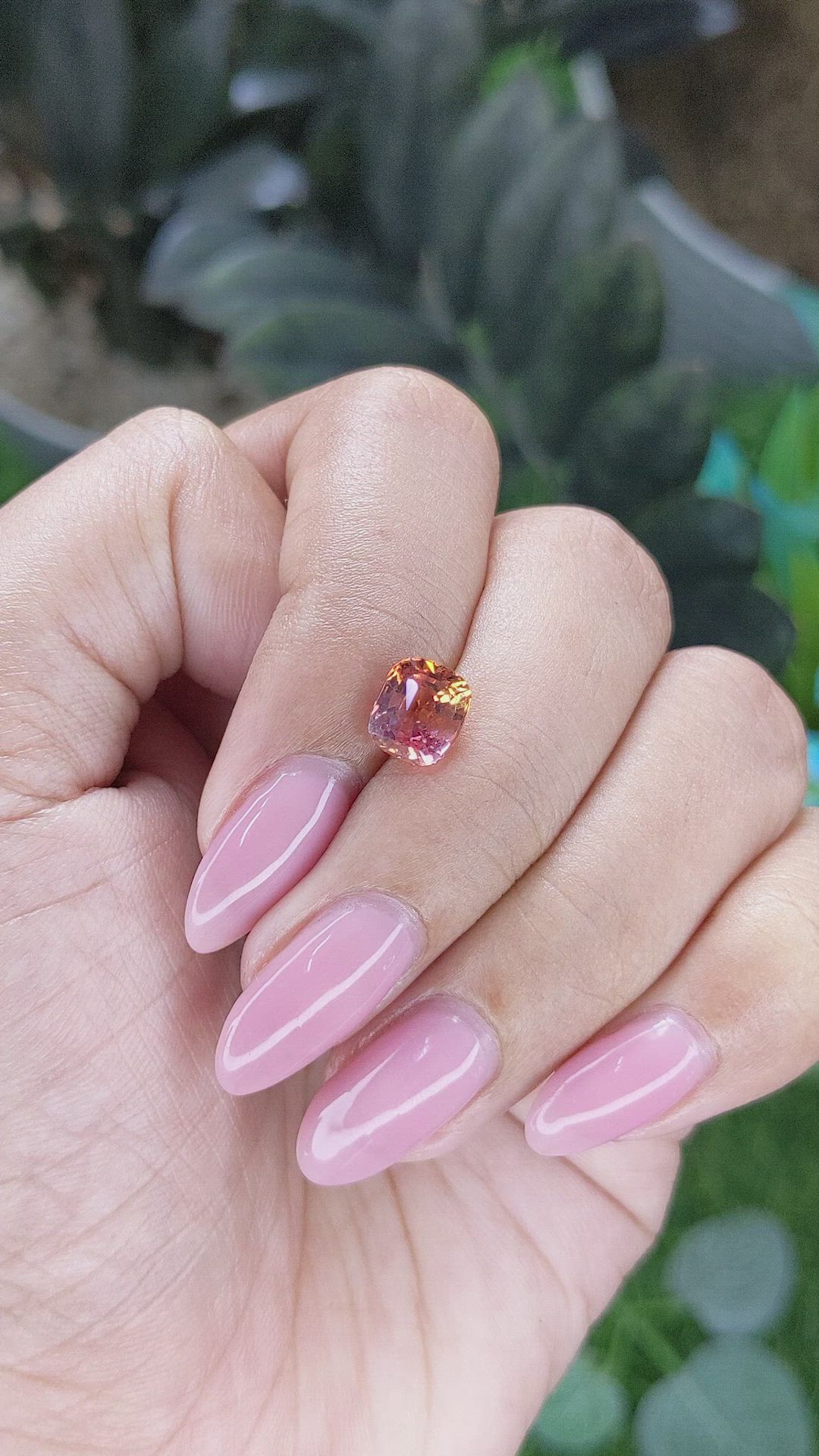 2.04 Ct. Padparadscha Sapphire from Ceylon (Sri Lanka) Size Video