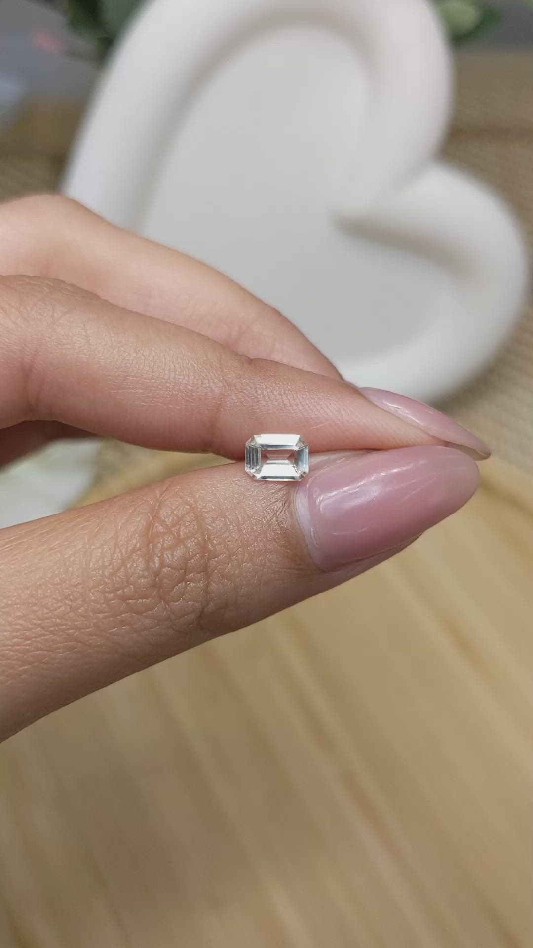 0.76 Ct. Yellow Sapphire from Ceylon (Sri Lanka) Size Video