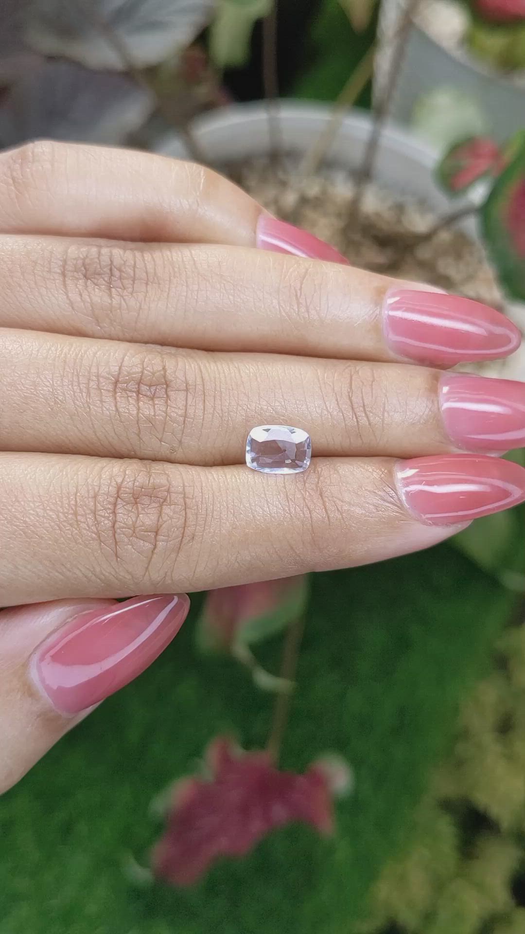 1.25 Ct. White Sapphire from Ceylon (Sri Lanka) Size Video
