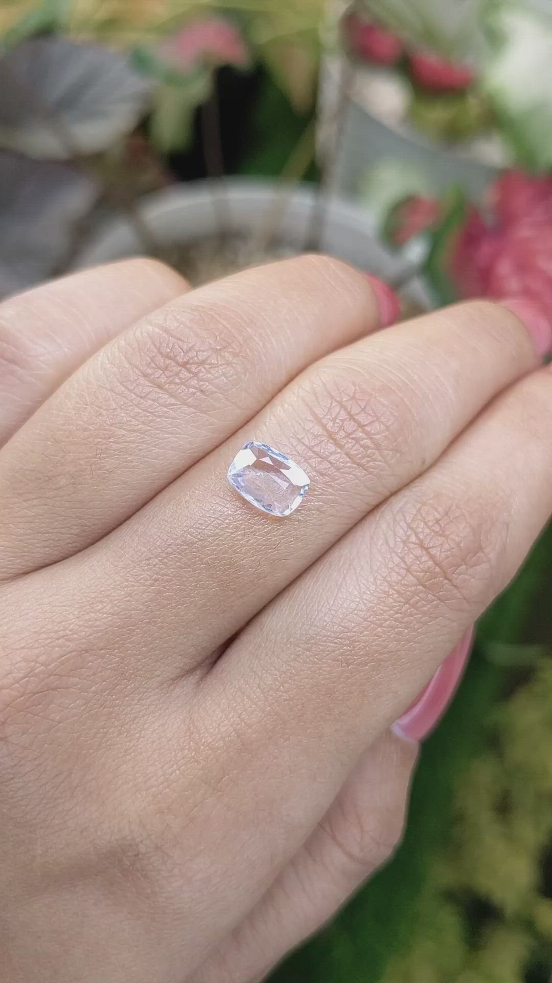 1.25 Ct. White Sapphire from Ceylon (Sri Lanka) Size Video