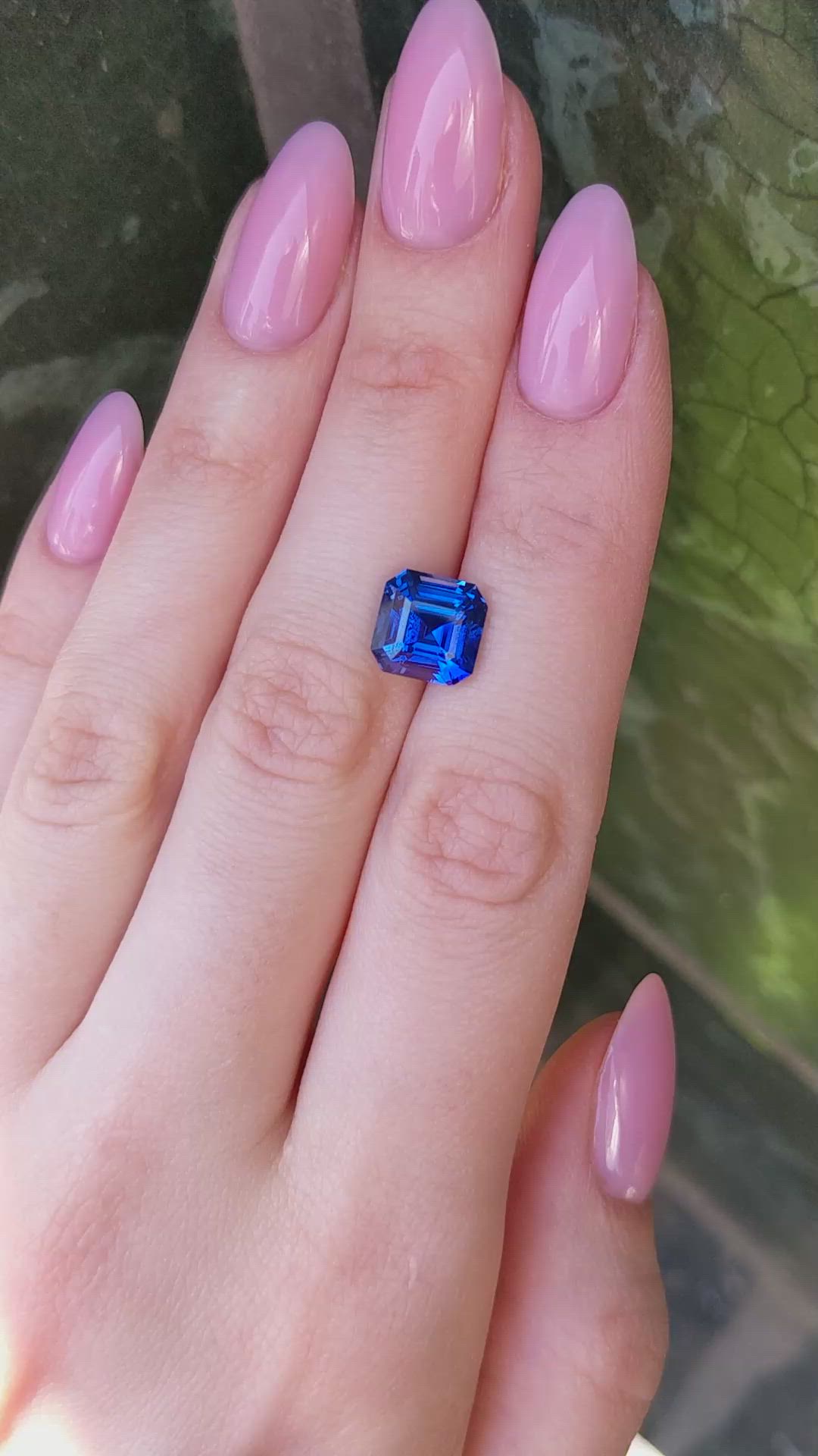 5.03 Ct. Blue Sapphire from Ceylon (Sri Lanka) Size Video