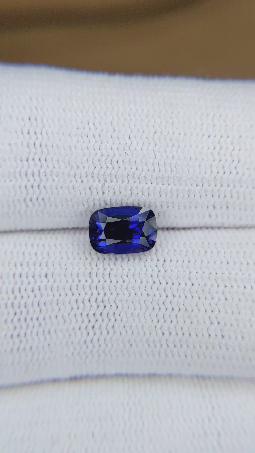 2.03 Ct. Color Change Sapphire from Ceylon (Sri Lanka) Size Video