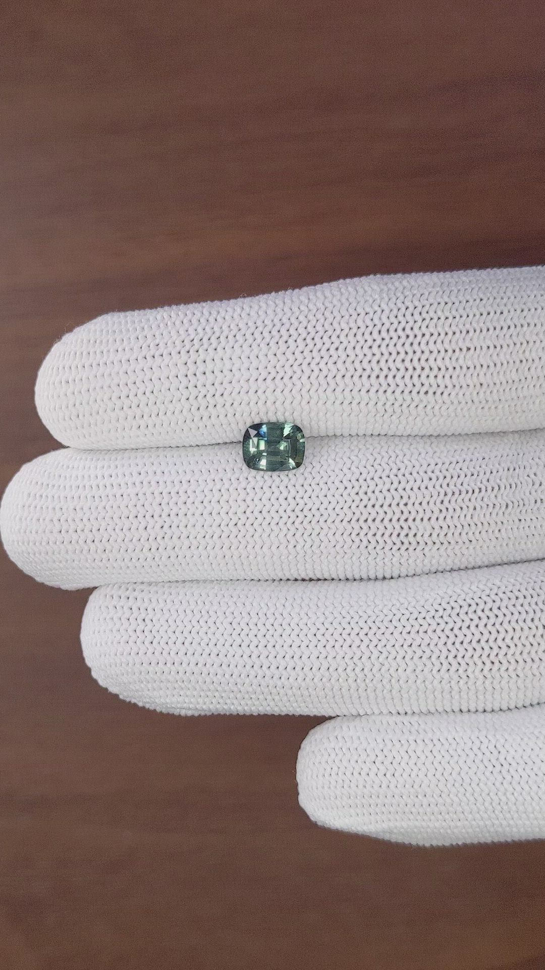 1.30 Ct. Bluish Green Sapphire from Ceylon (Sri Lanka) Size Video