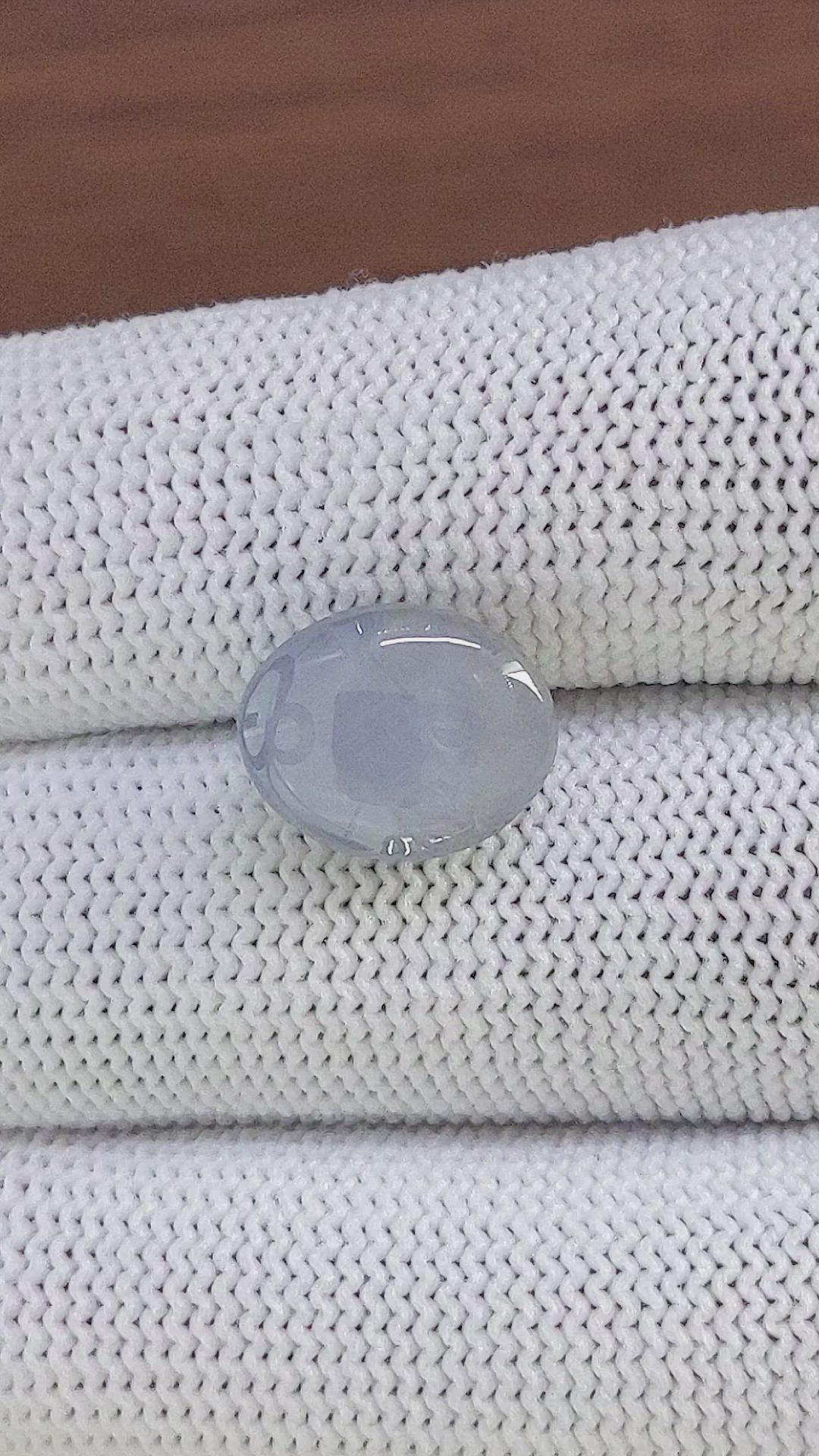 8.08 Ct. Bluish Grey Star Sapphire from Ceylon (Sri Lanka) Size Video