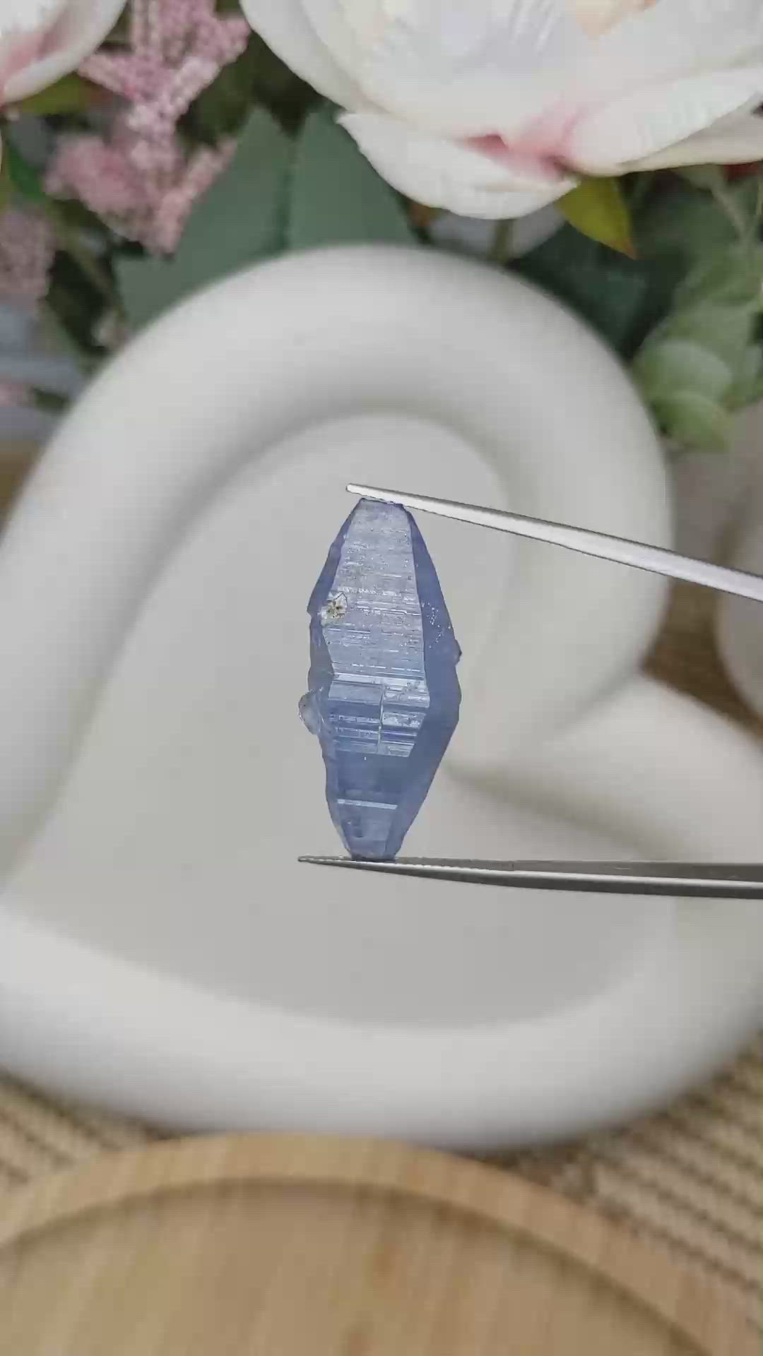 36.99 Ct. Blue Sapphire from Ceylon (Sri Lanka) Size Video
