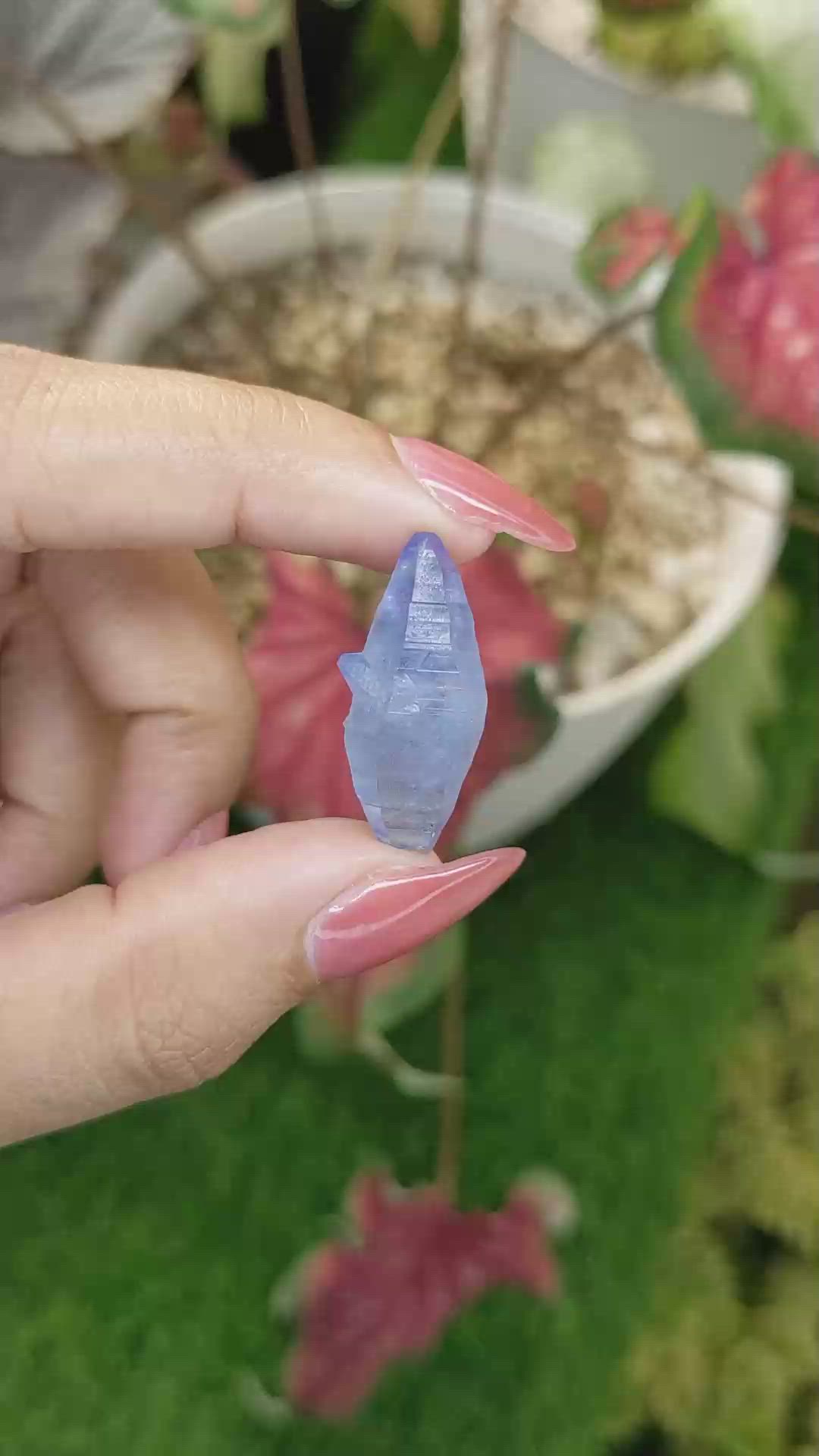 21.60 Ct. Blue Sapphire from Ceylon (Sri Lanka) Size Video