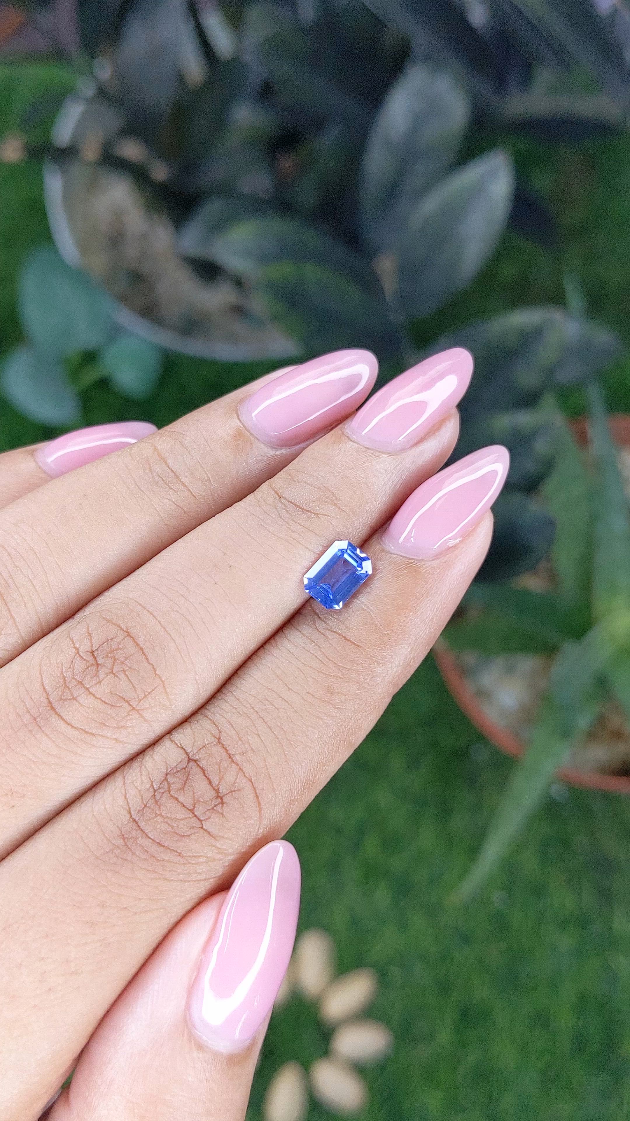 1.11 Ct. Blue Sapphire from Ceylon (Sri Lanka) Size Video
