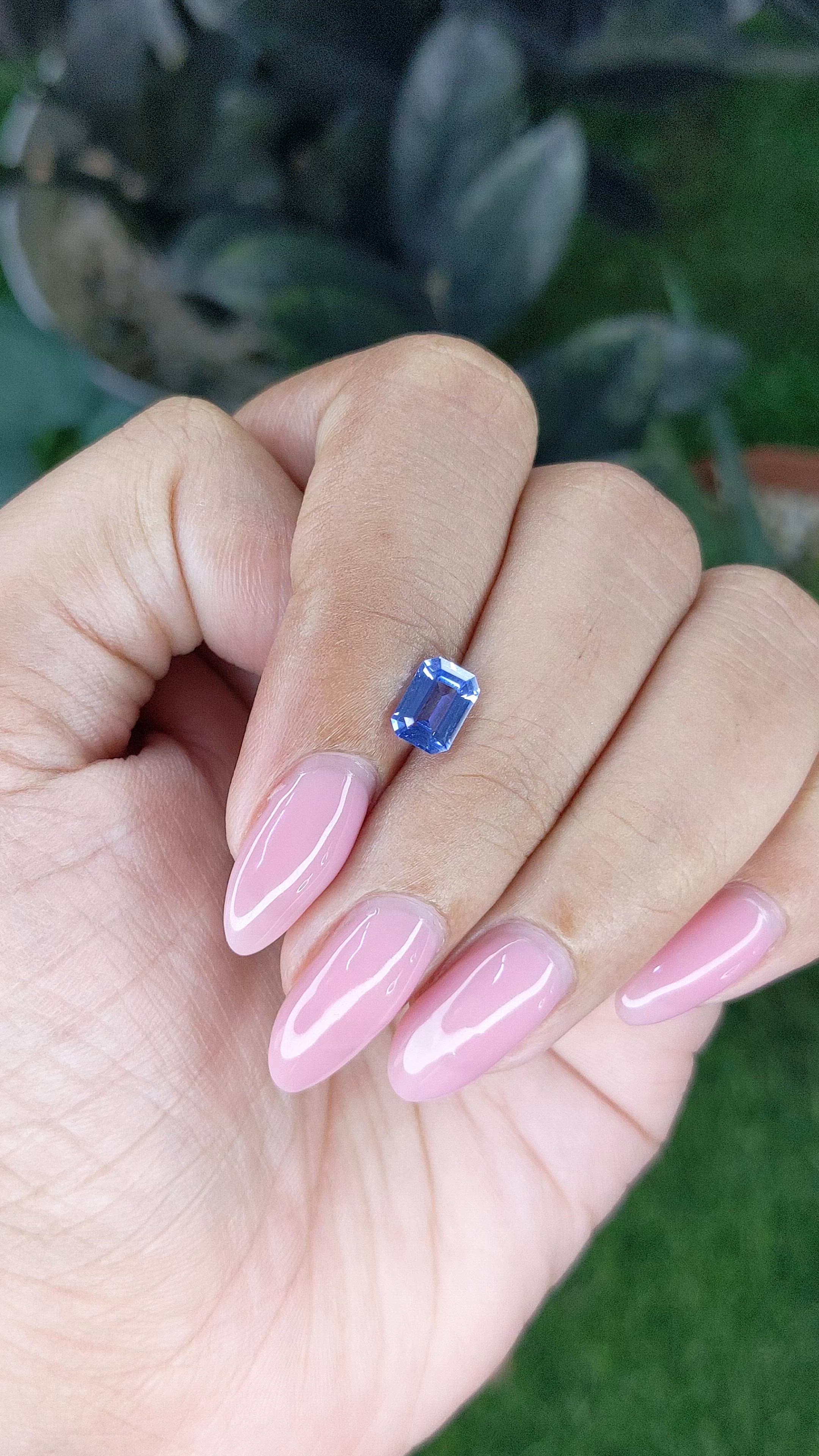 1.11 Ct. Blue Sapphire from Ceylon (Sri Lanka) Size Video