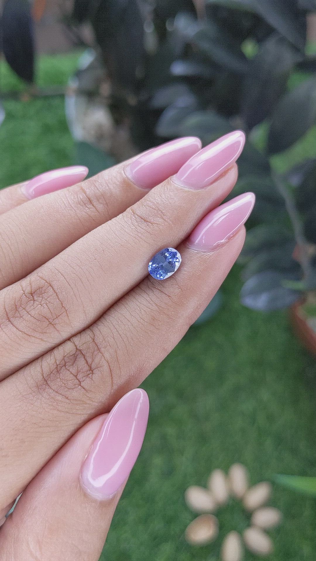 1.00 Ct. Blue Sapphire from Ceylon (Sri Lanka) Size Video