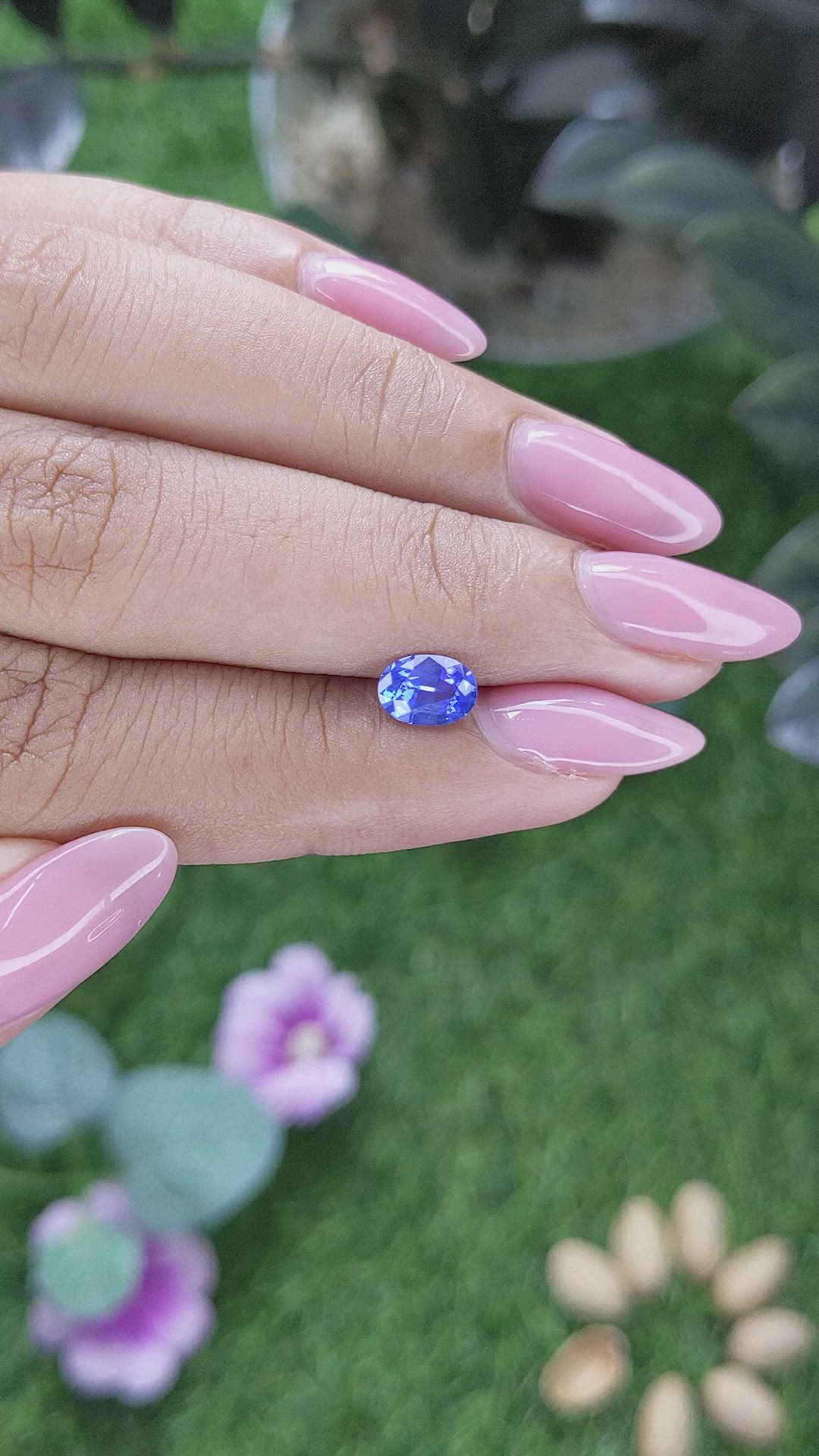 0.91 Ct. Blue Sapphire from Ceylon (Sri Lanka) Size Video