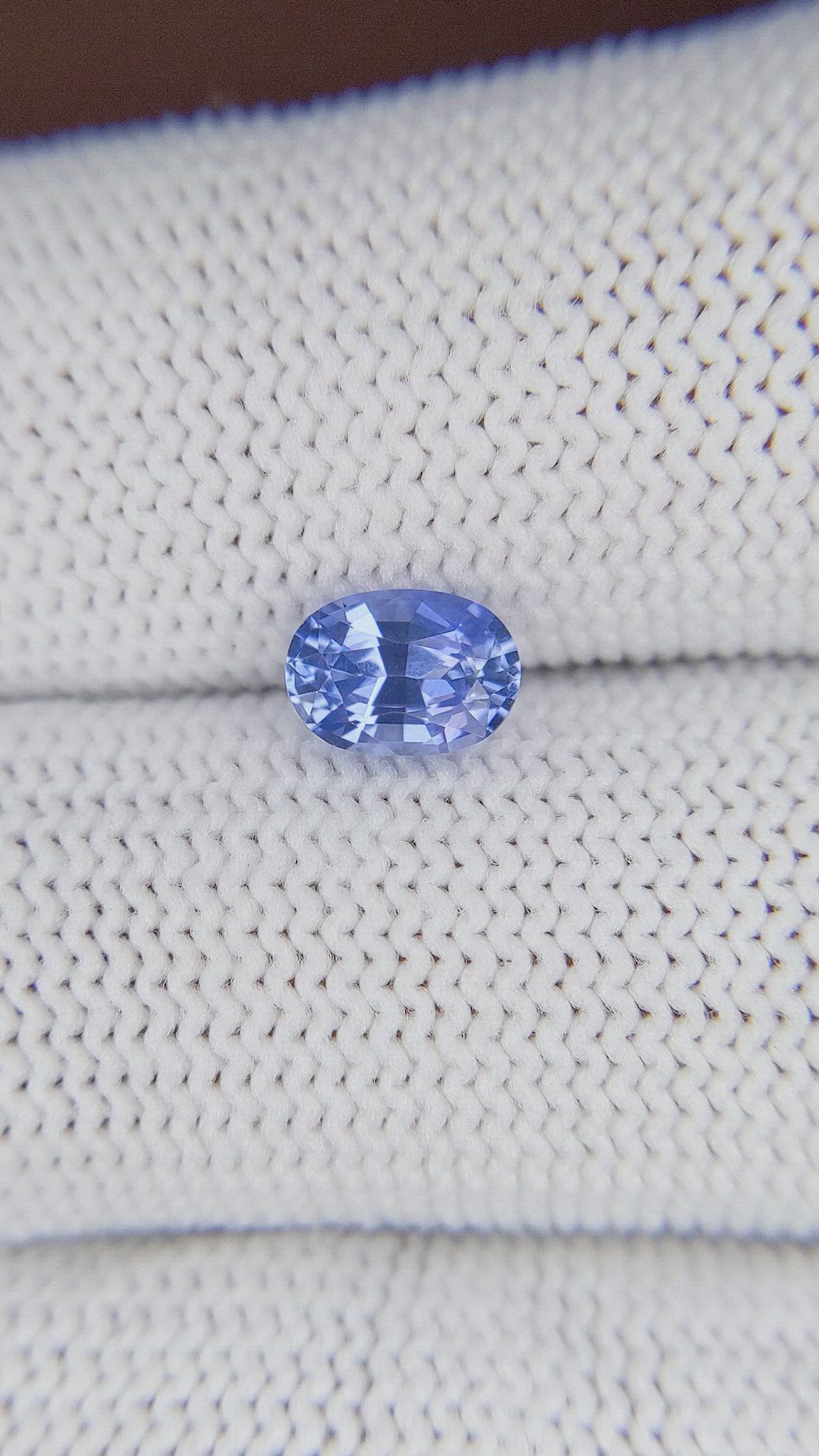 1.03 Ct. Blue Sapphire from Ceylon (Sri Lanka) Size Video