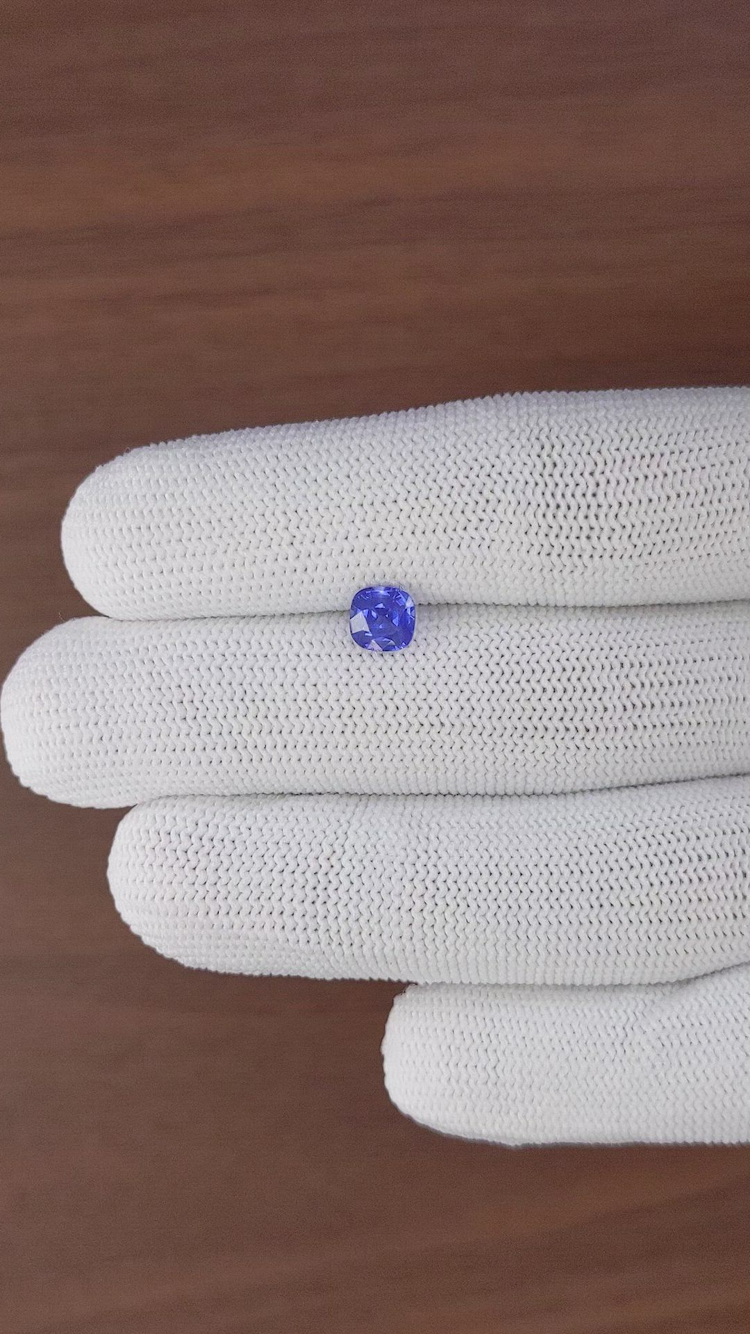1.08 Ct. Blue Sapphire from Ceylon (Sri Lanka) Size Video