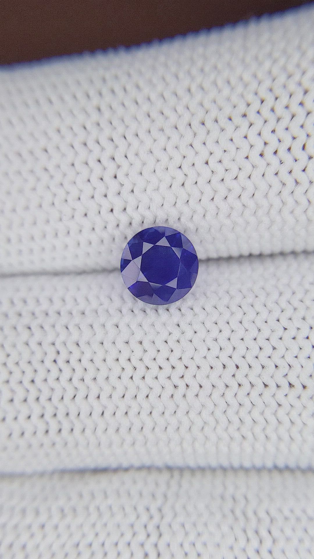 1.29 Ct. Blue Sapphire from Ceylon (Sri Lanka) Size Video