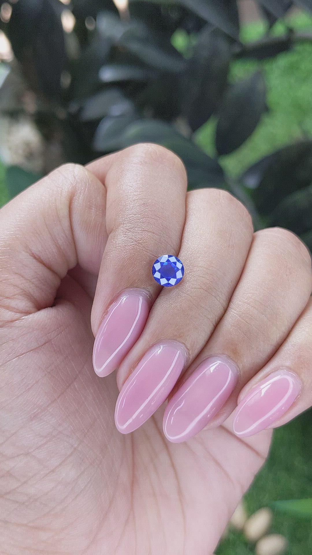 1.11 Ct. Blue Sapphire from Ceylon (Sri Lanka) Size Video