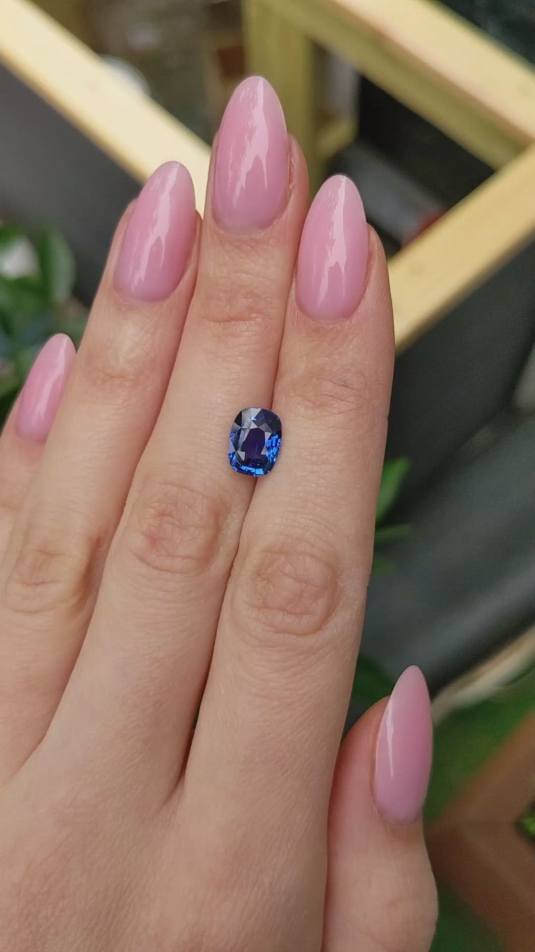 2.75 Ct. Blue Sapphire from Ceylon (Sri Lanka) Size Video
