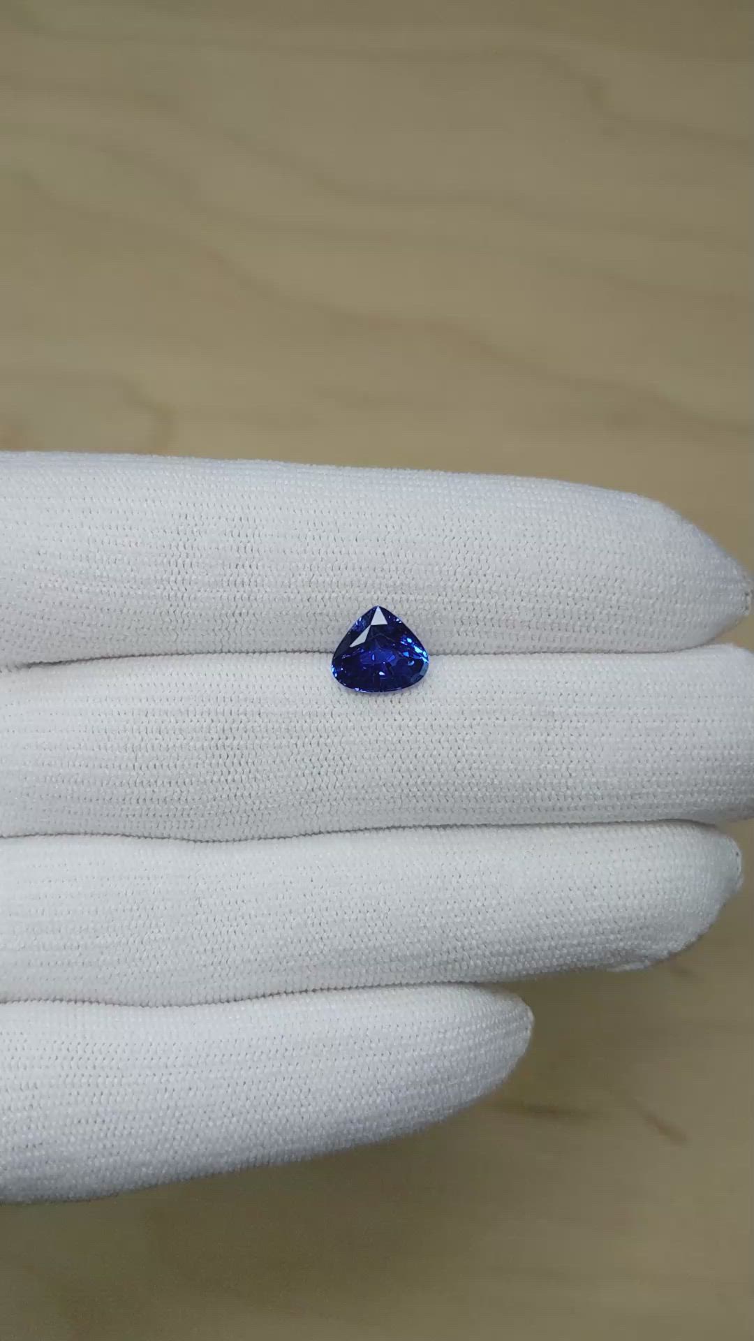 2.83 Ct. Blue Sapphire from Ceylon (Sri Lanka) Size Video