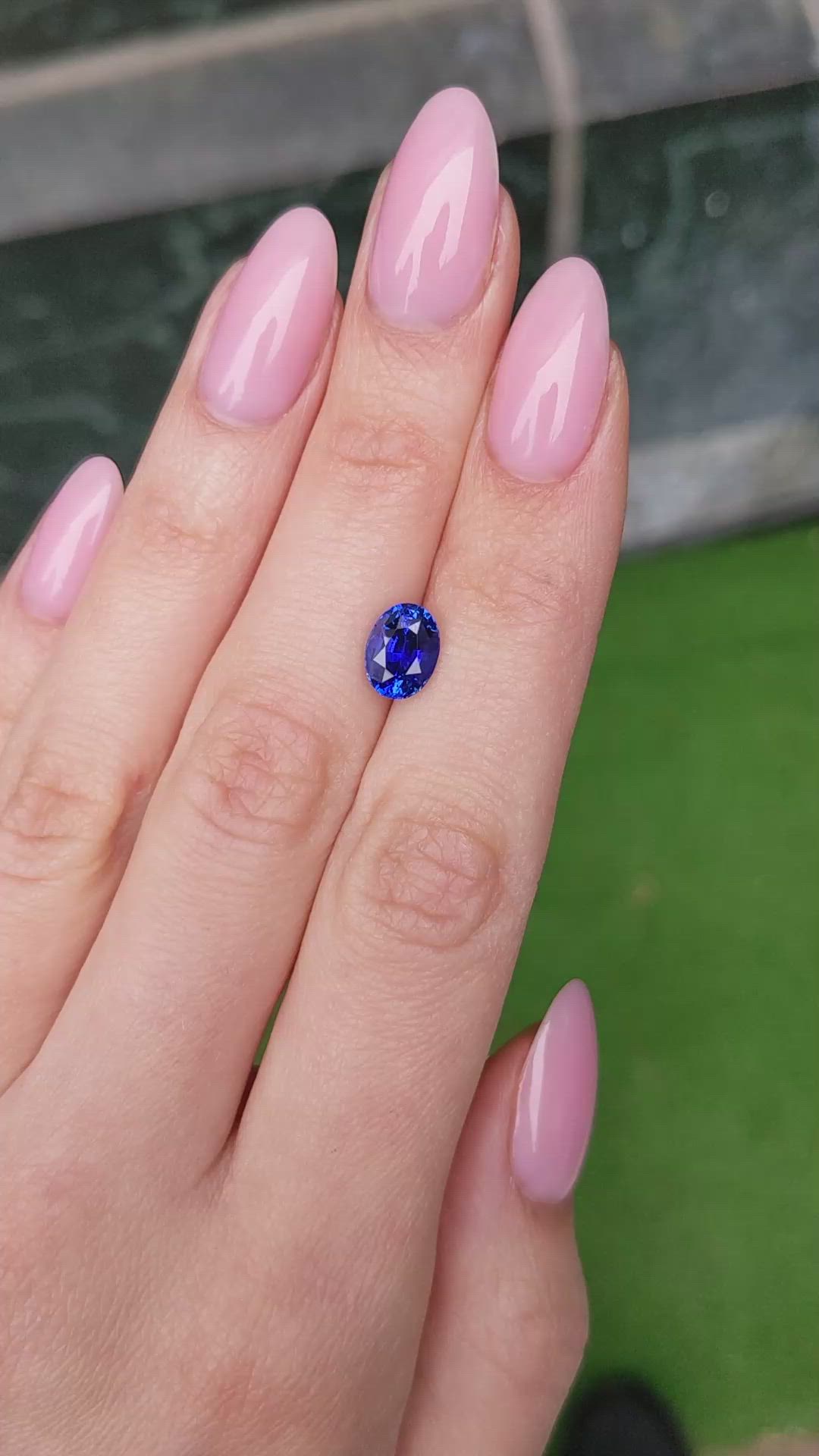 2.71 Ct. Blue Sapphire from Ceylon (Sri Lanka) Size Video