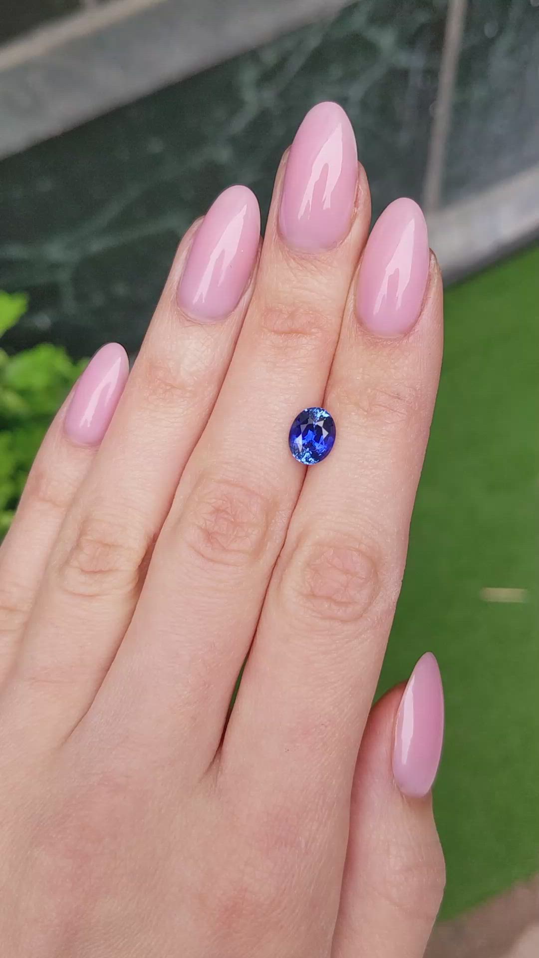 2.20 Ct. Blue Sapphire from Ceylon (Sri Lanka) Size Video