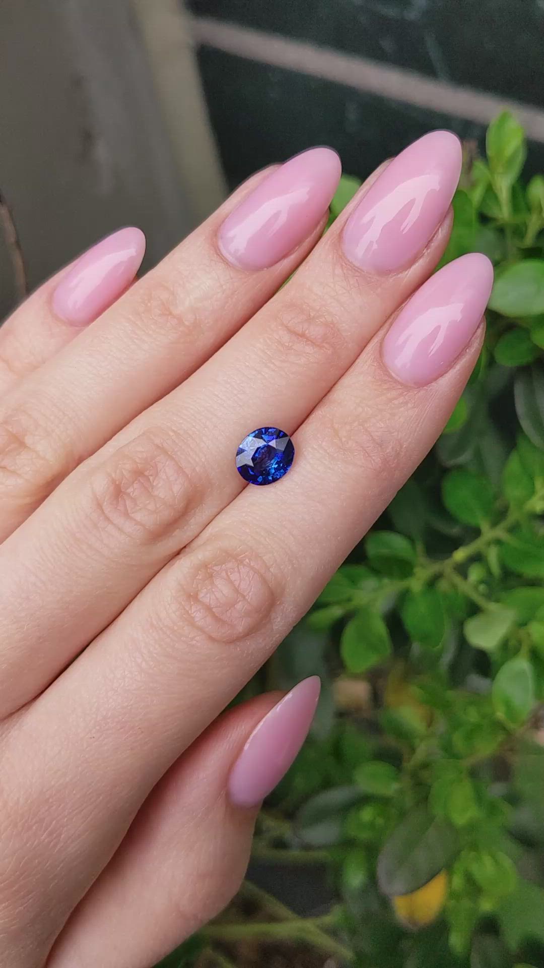 2.25 Ct. Blue Sapphire from Ceylon (Sri Lanka) Size Video