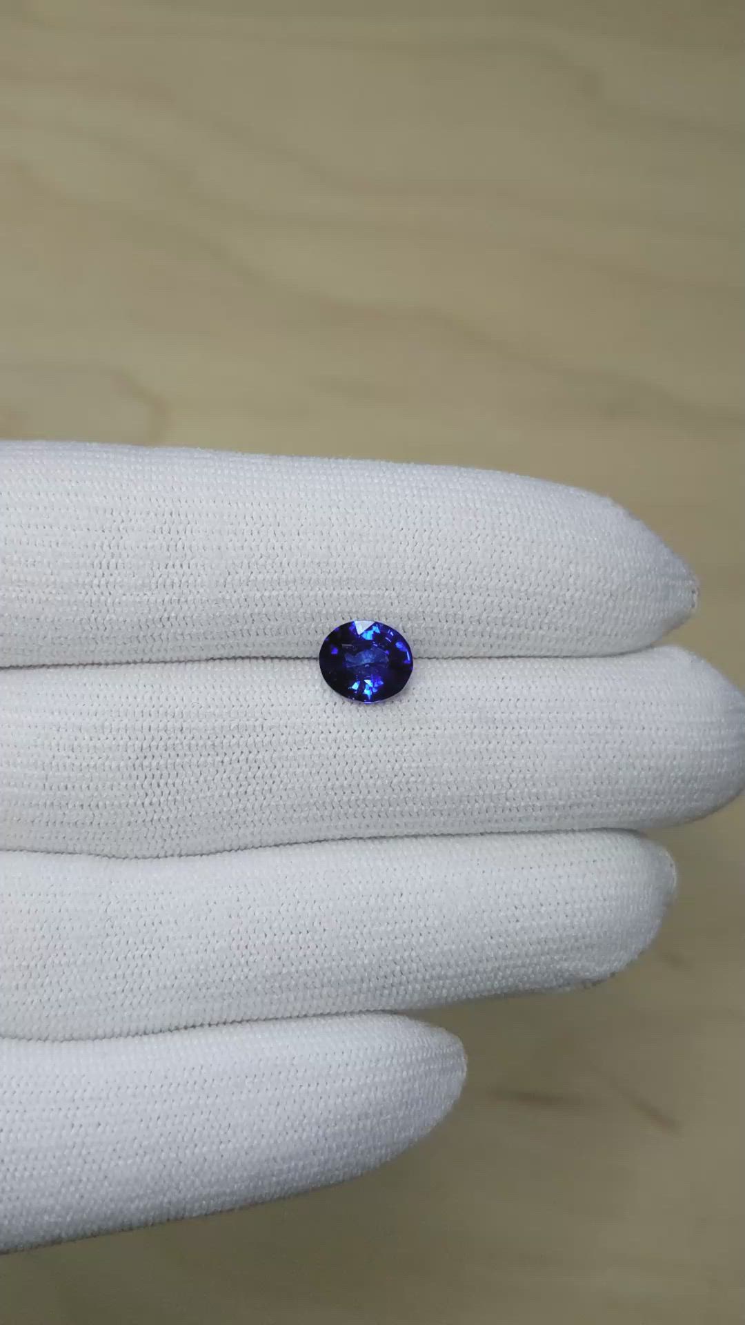 2.25 Ct. Blue Sapphire from Ceylon (Sri Lanka) Size Video