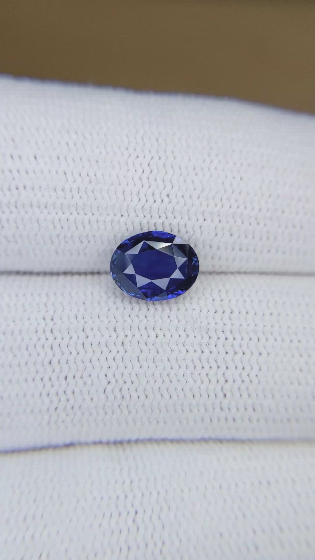 2.06 Ct. Blue Sapphire from Ceylon (Sri Lanka) Size Video