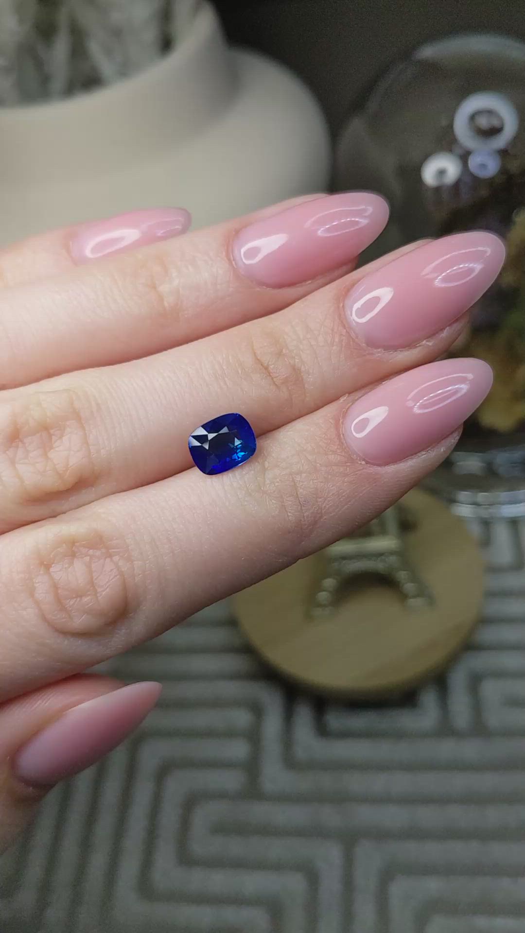 2.17 Ct. Blue Sapphire from Ceylon (Sri Lanka) Size Video