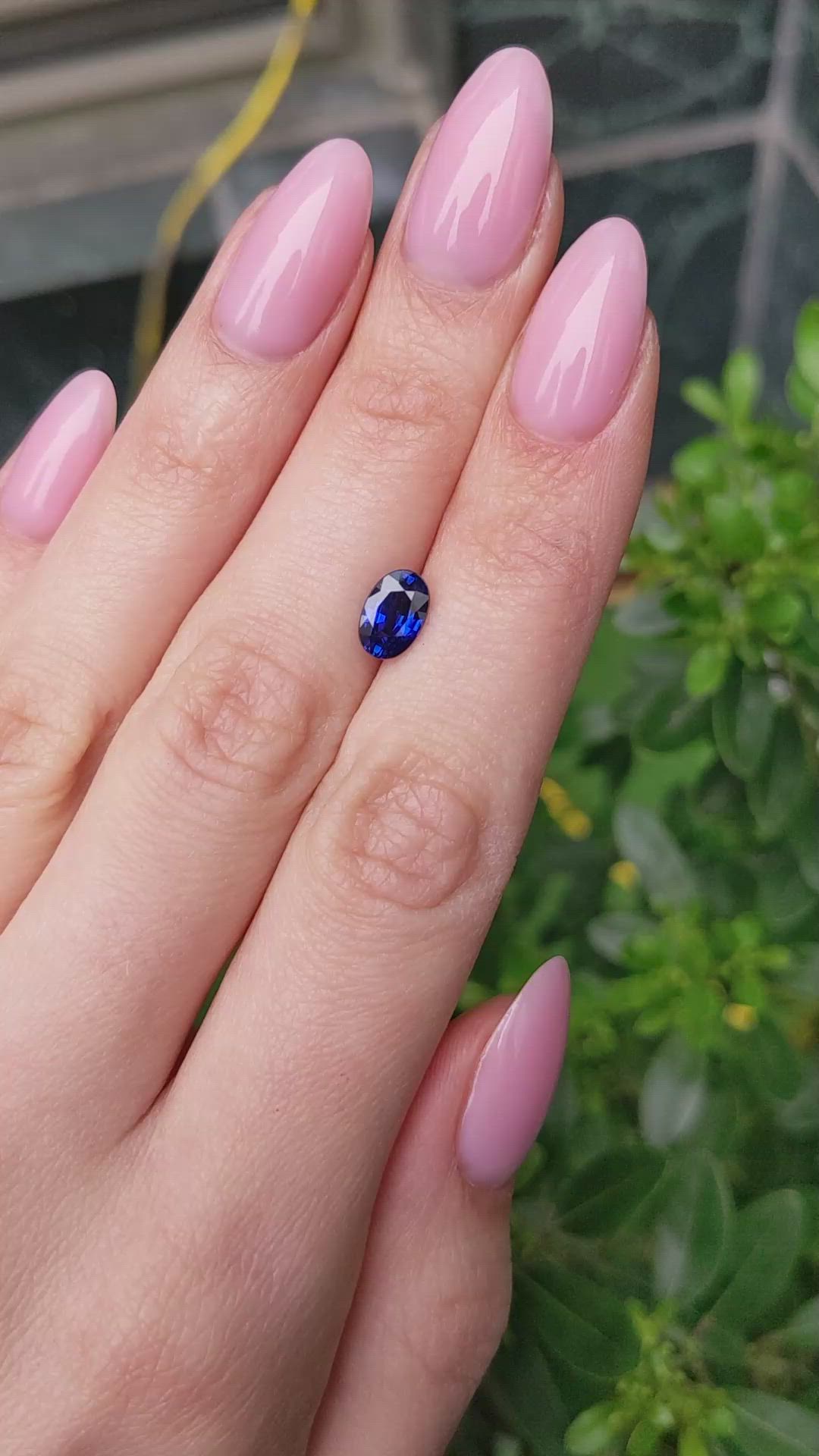 1.71 Ct. Blue Sapphire from Ceylon (Sri Lanka) Size Video