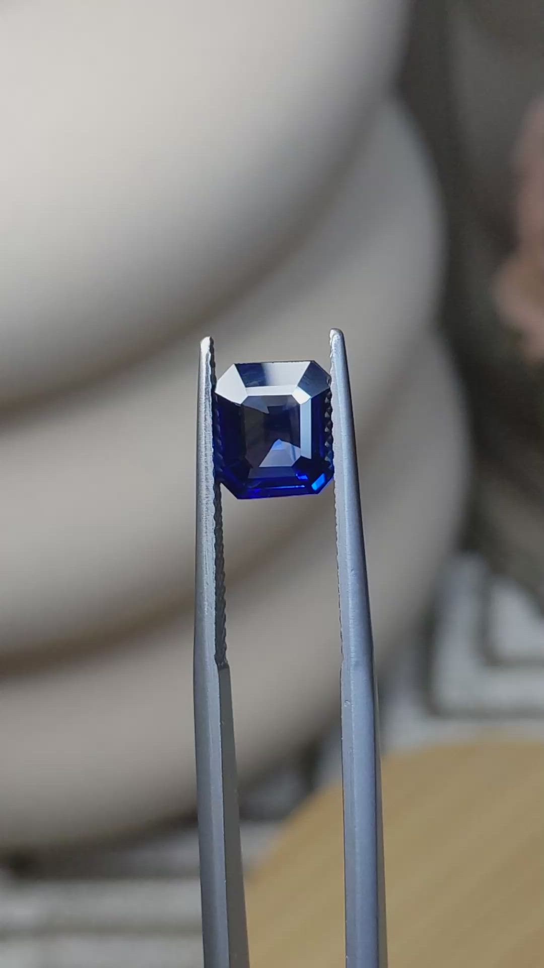 2.10 Ct. Blue Sapphire from Ceylon (Sri Lanka) Size Video