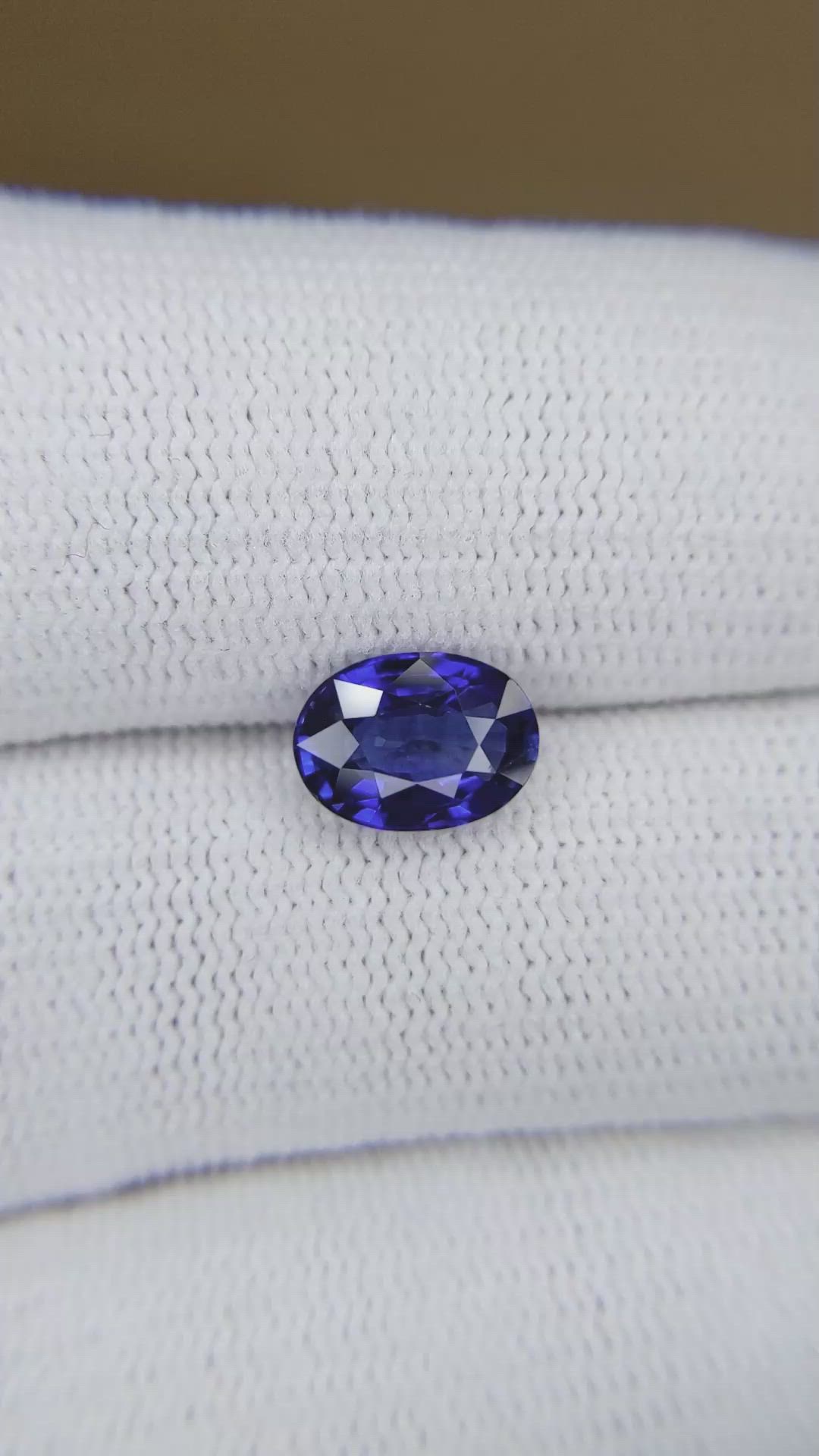 2.04 Ct. Blue Sapphire from Ceylon (Sri Lanka) Size Video