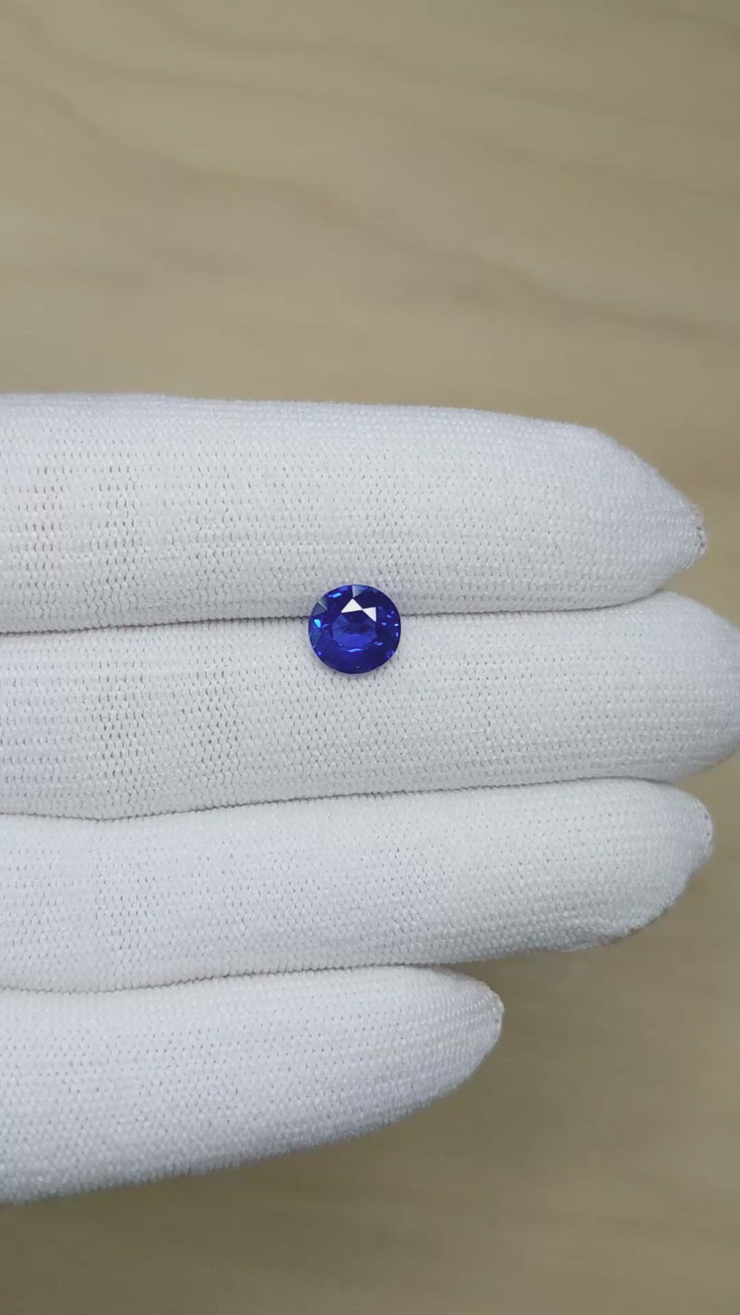2.25 Ct. Blue Sapphire from Ceylon (Sri Lanka) Size Video