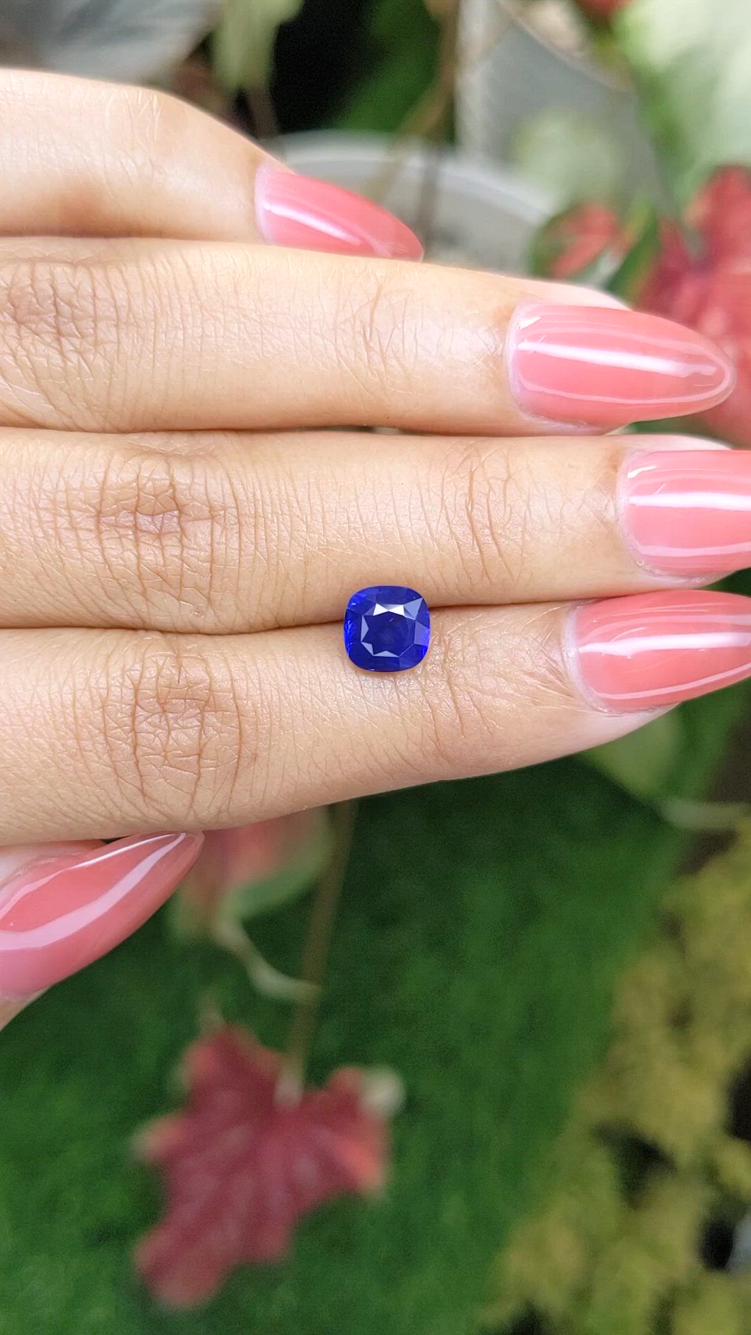 2.25 Ct. Blue Sapphire from Ceylon (Sri Lanka) Size Video