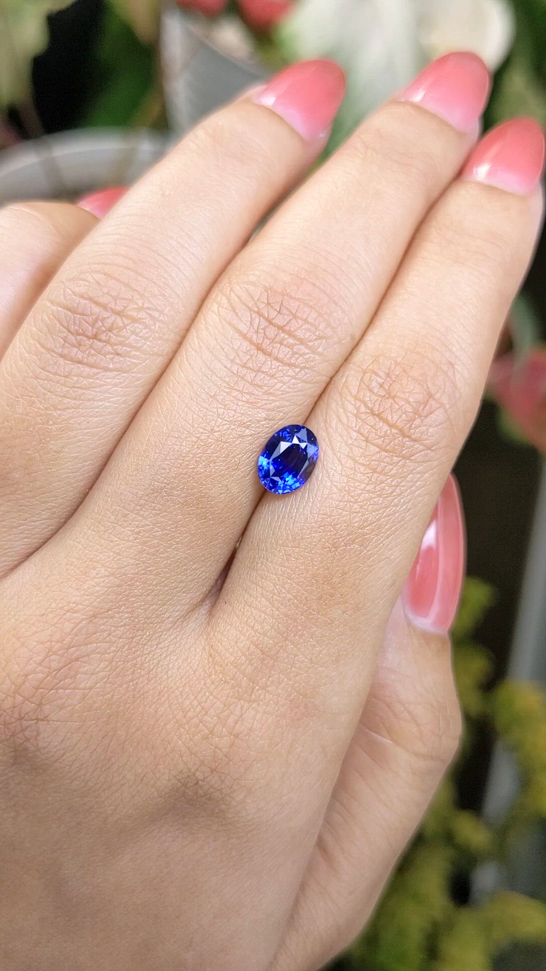 1.63 Ct. Blue Sapphire from Ceylon (Sri Lanka) Size Video