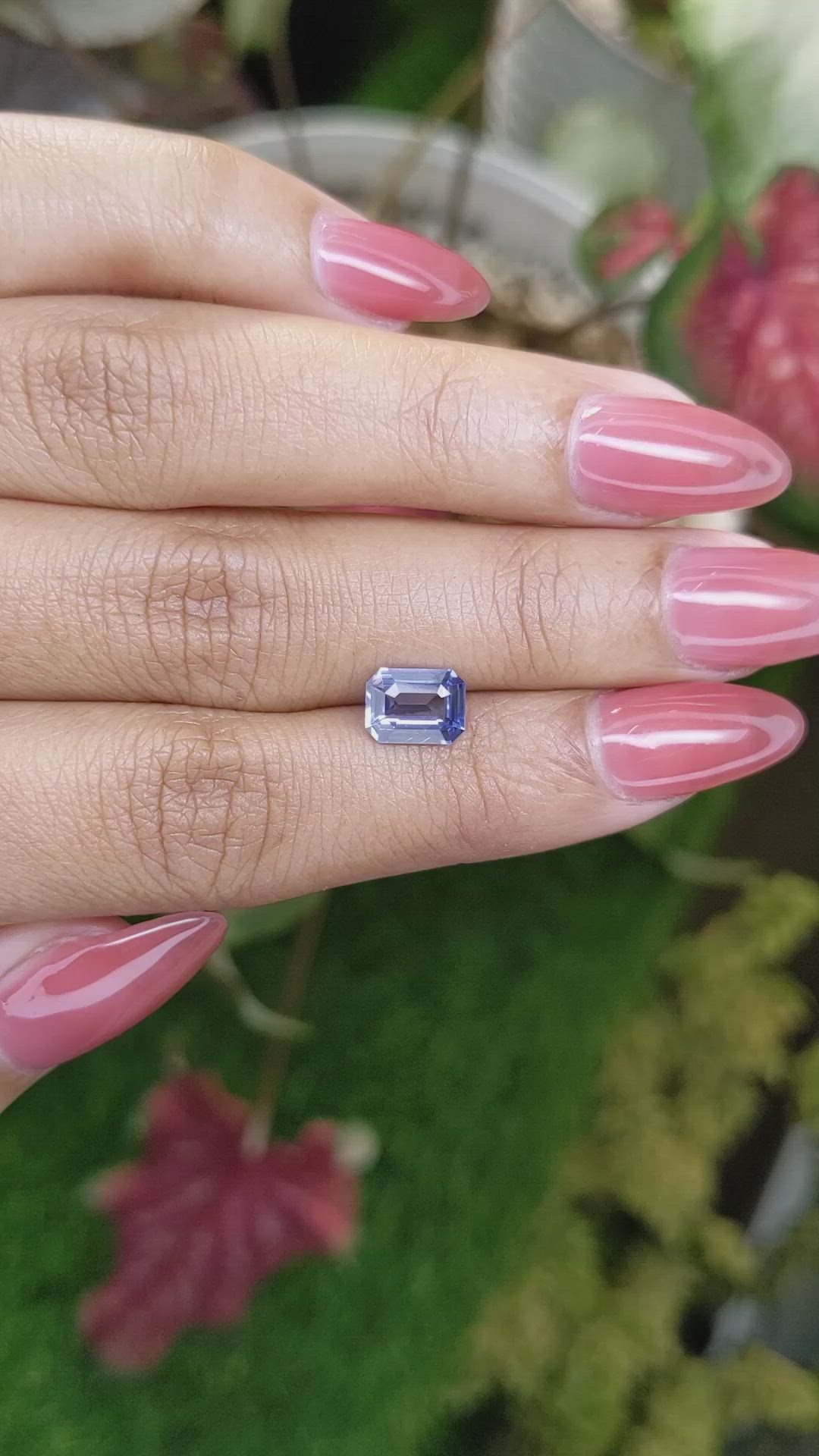 1.57 Ct. Blue Sapphire from Ceylon (Sri Lanka) Size Video