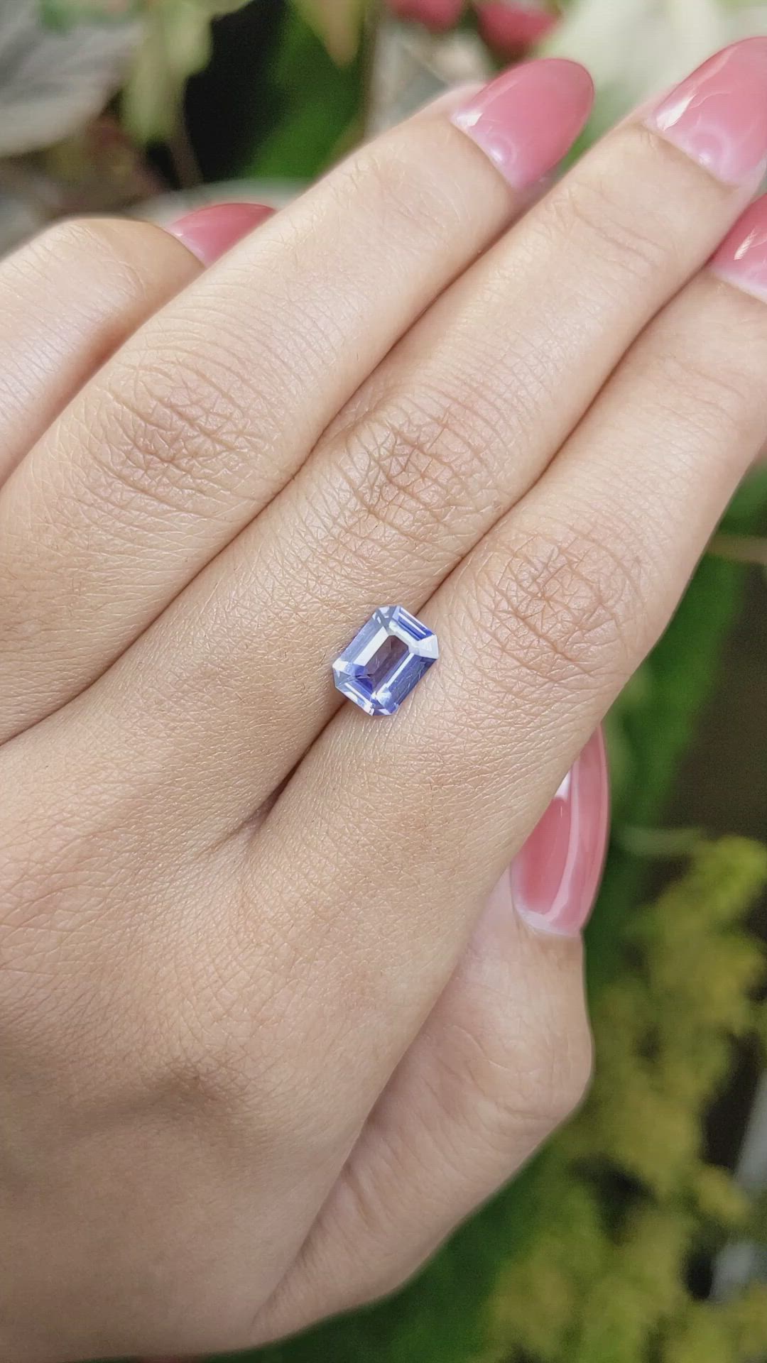 1.57 Ct. Blue Sapphire from Ceylon (Sri Lanka) Size Video