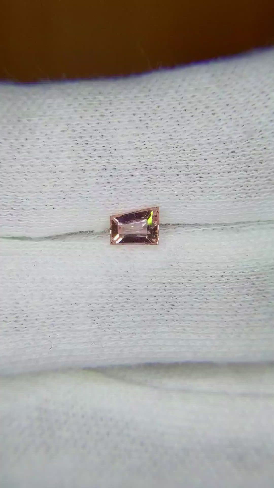 0.50 Ct. Peach Sapphire from Ceylon (Sri Lanka) Size Video