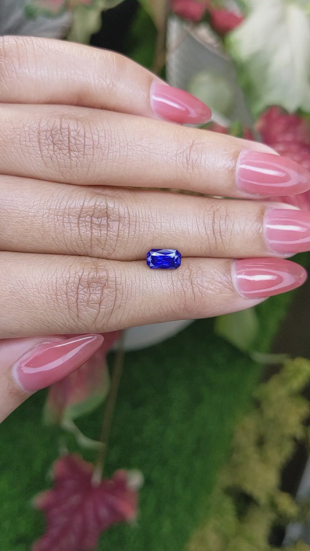 1.31 Ct. Blue Sapphire from Ceylon (Sri Lanka) Size Video