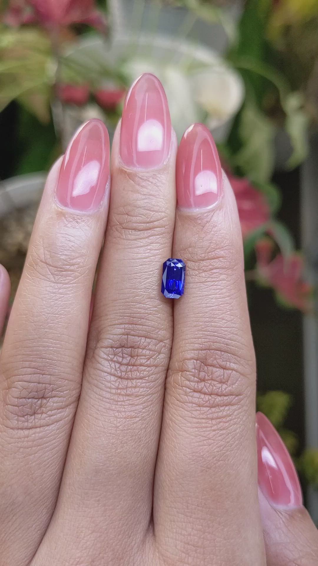 1.31 Ct. Blue Sapphire from Ceylon (Sri Lanka) Size Video