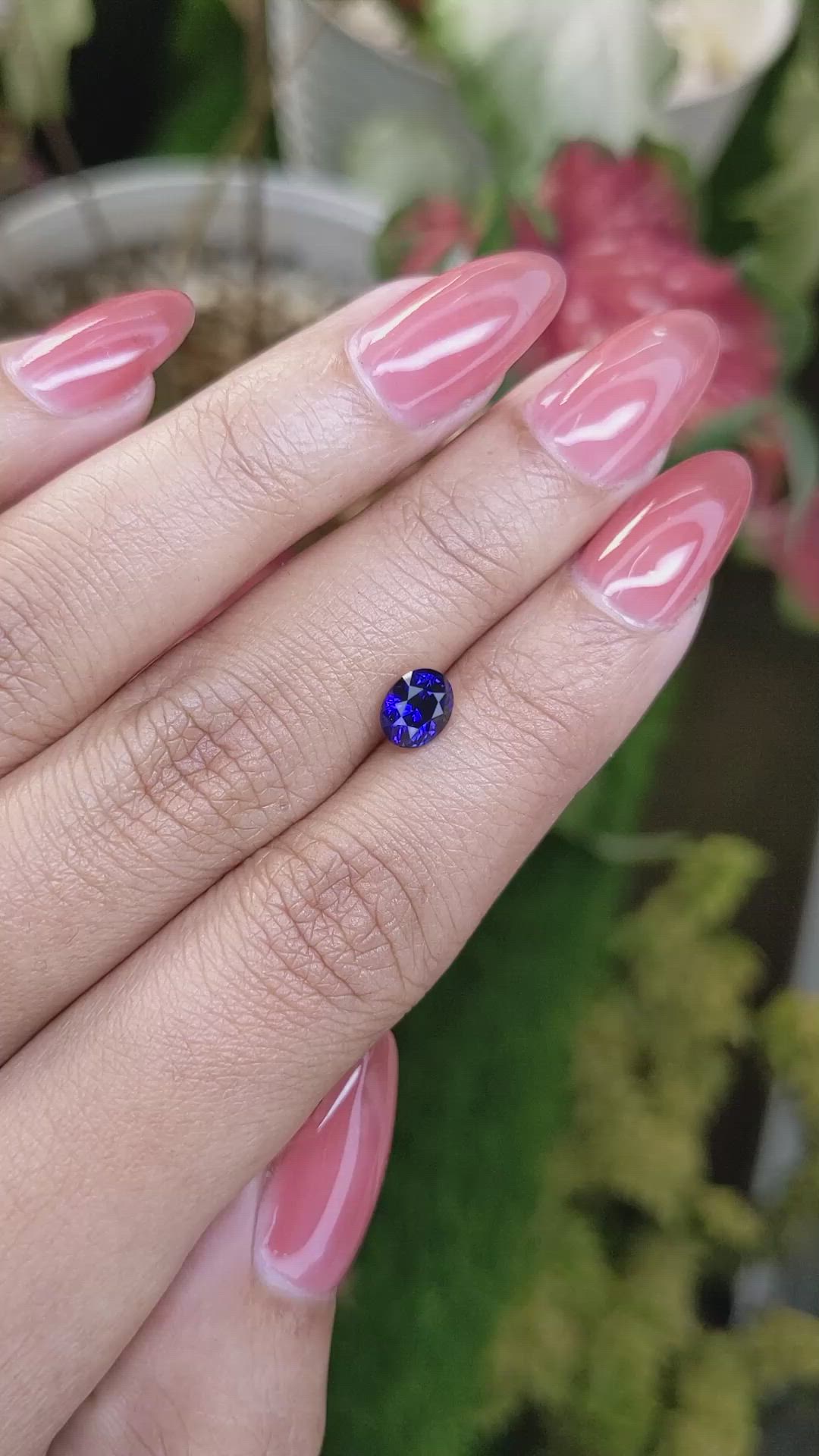 1.09 Ct. Blue Sapphire from Ceylon (Sri Lanka) Size Video