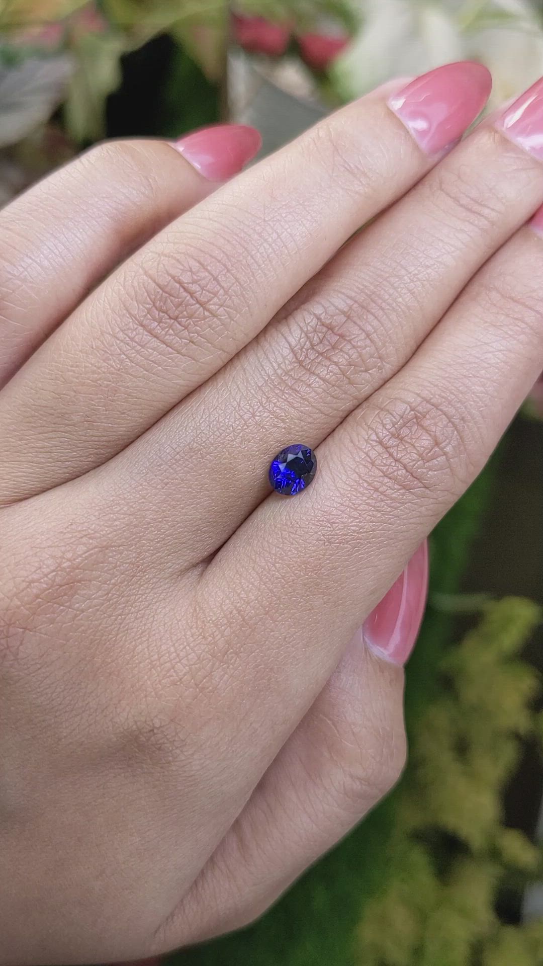 1.09 Ct. Blue Sapphire from Ceylon (Sri Lanka) Size Video