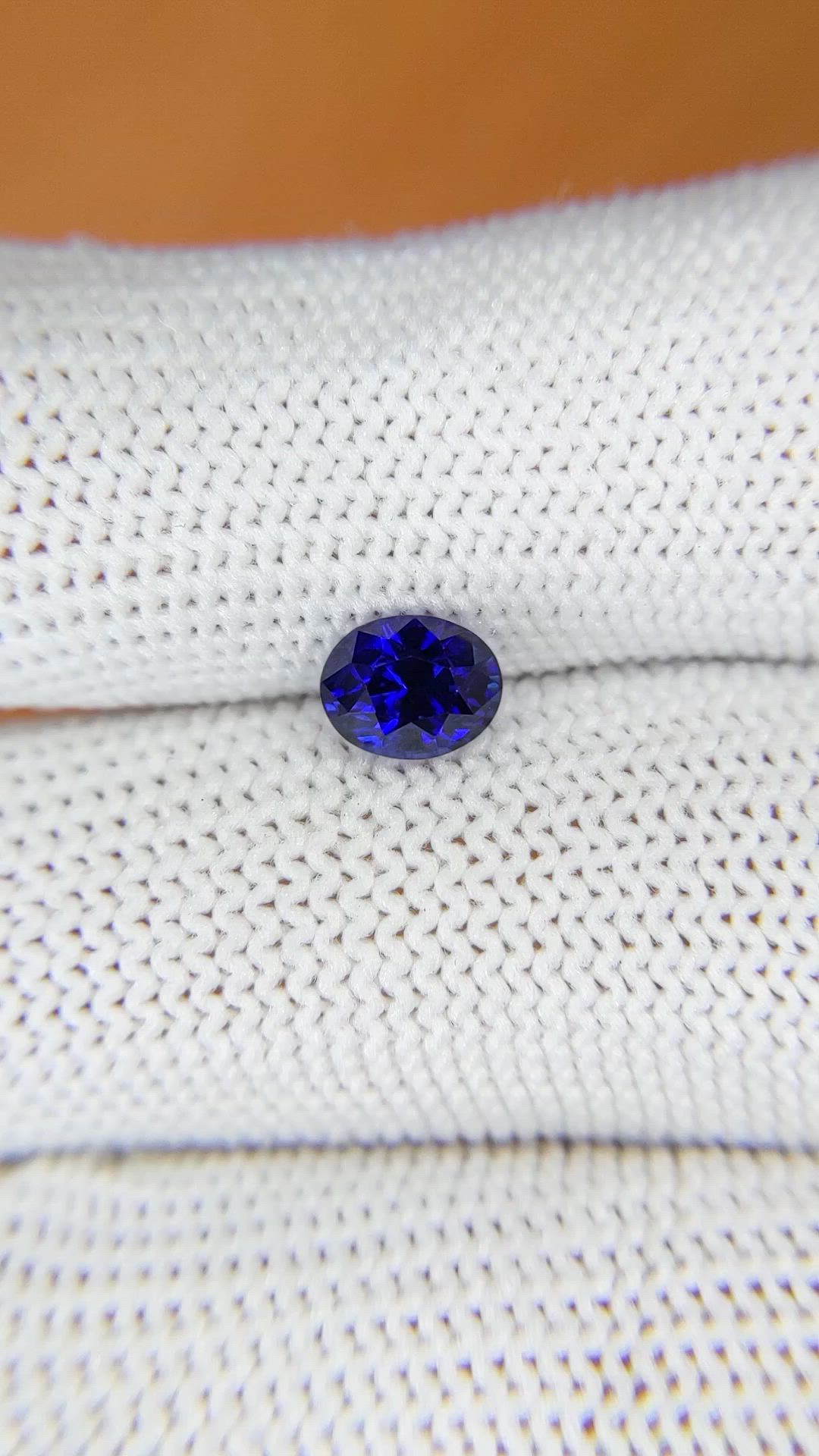 1.09 Ct. Blue Sapphire from Ceylon (Sri Lanka) Size Video