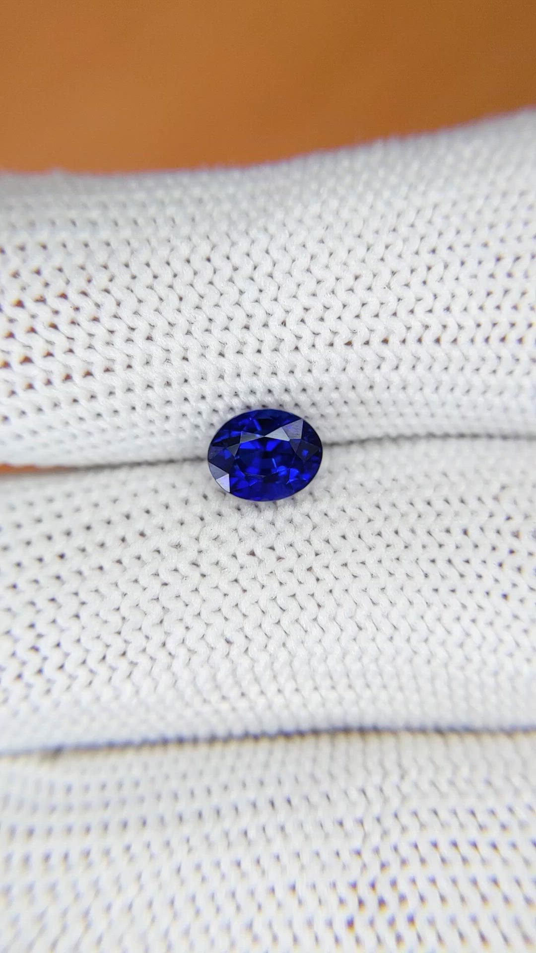 1.20 Ct. Blue Sapphire from Ceylon (Sri Lanka) Size Video