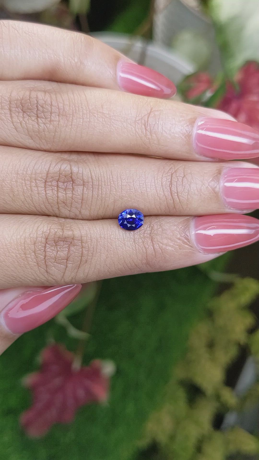 1.04 Ct. Blue Sapphire from Ceylon (Sri Lanka) Size Video