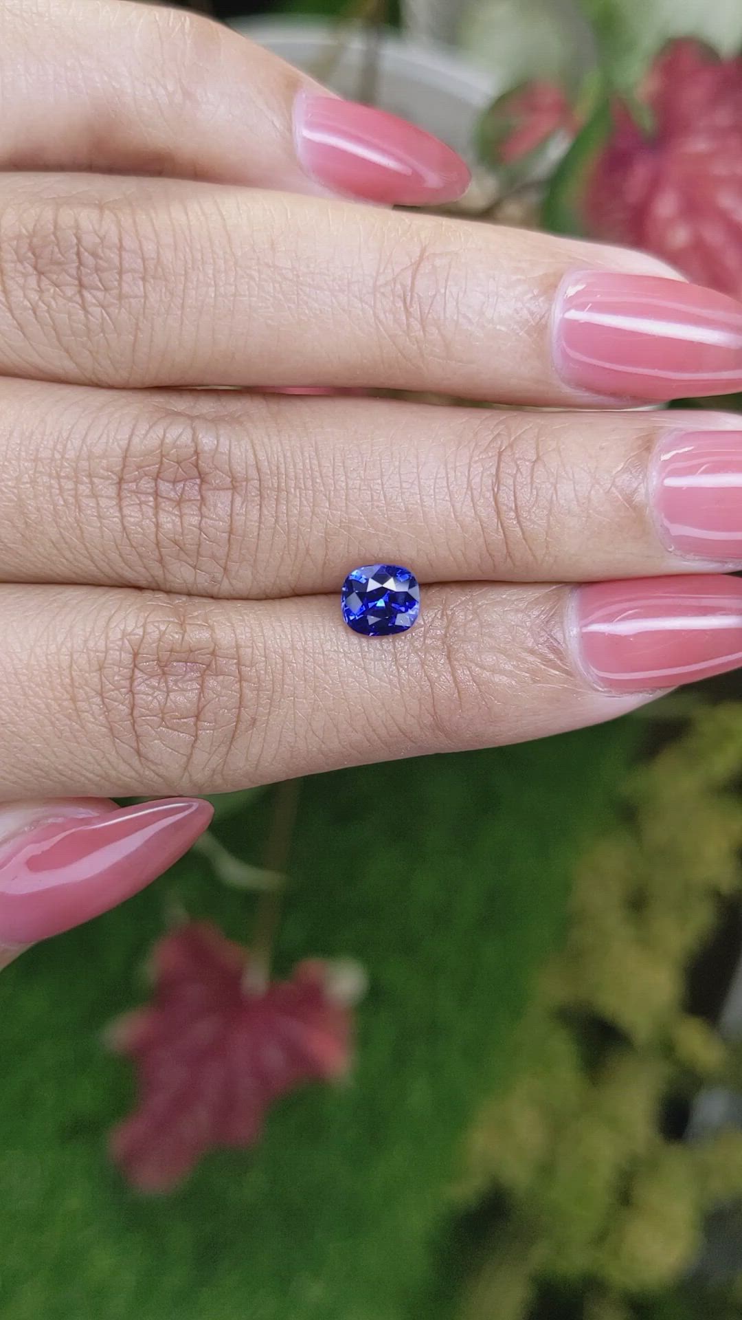 1.14 Ct. Blue Sapphire from Ceylon (Sri Lanka) Size Video