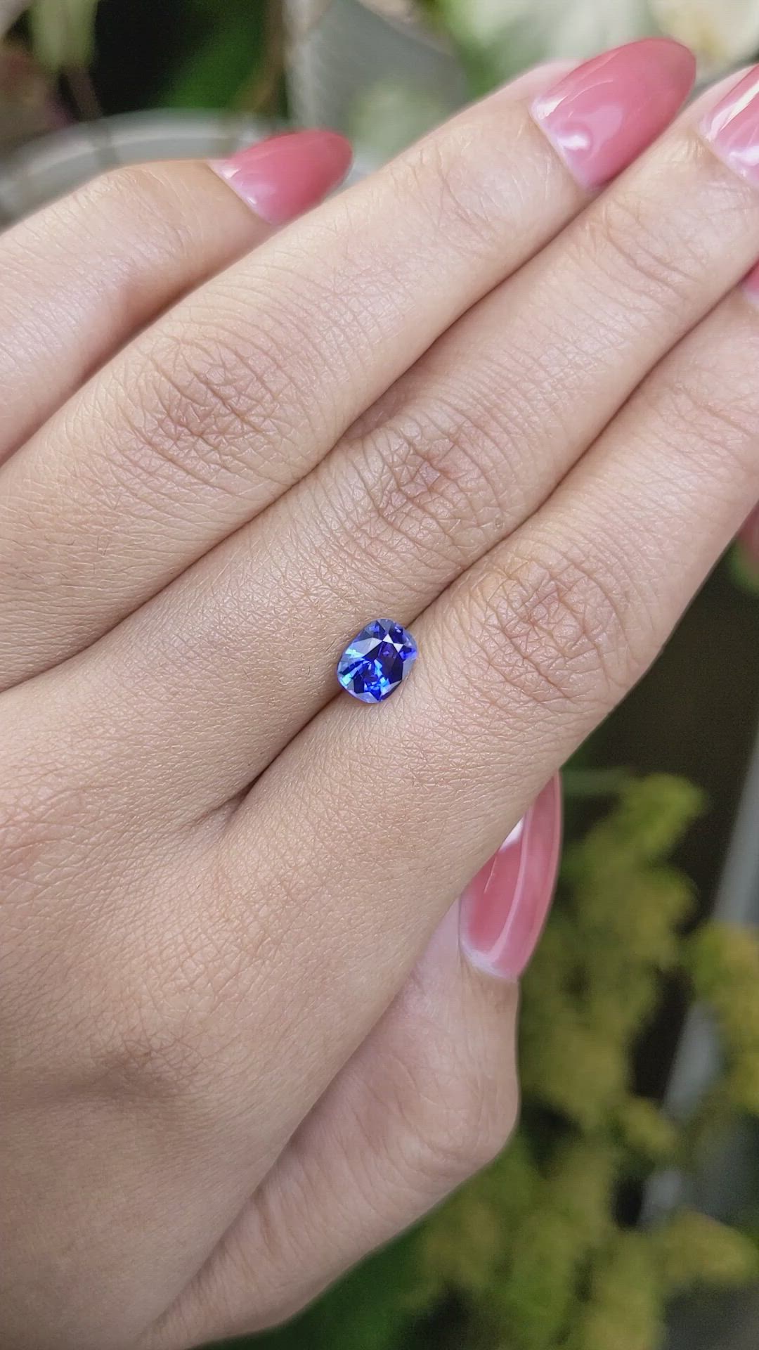 1.02 Ct. Blue Sapphire from Ceylon (Sri Lanka) Size Video