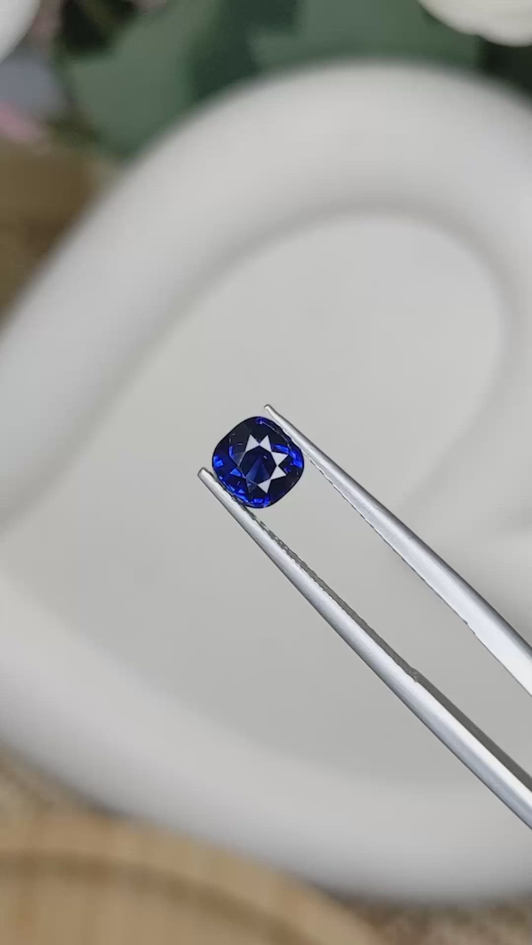 1.12 Ct. Blue Sapphire from Ceylon (Sri Lanka) Size Video