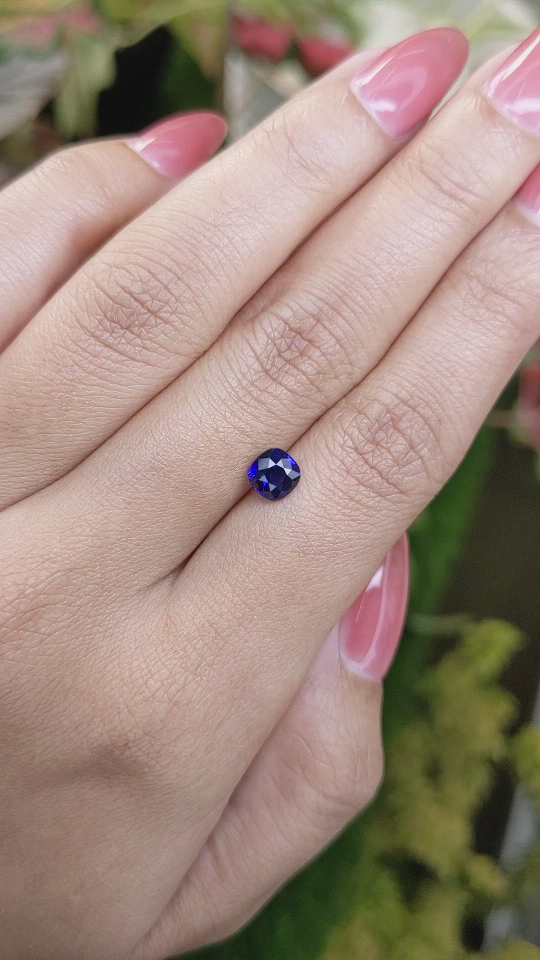 1.12 Ct. Blue Sapphire from Ceylon (Sri Lanka) Size Video